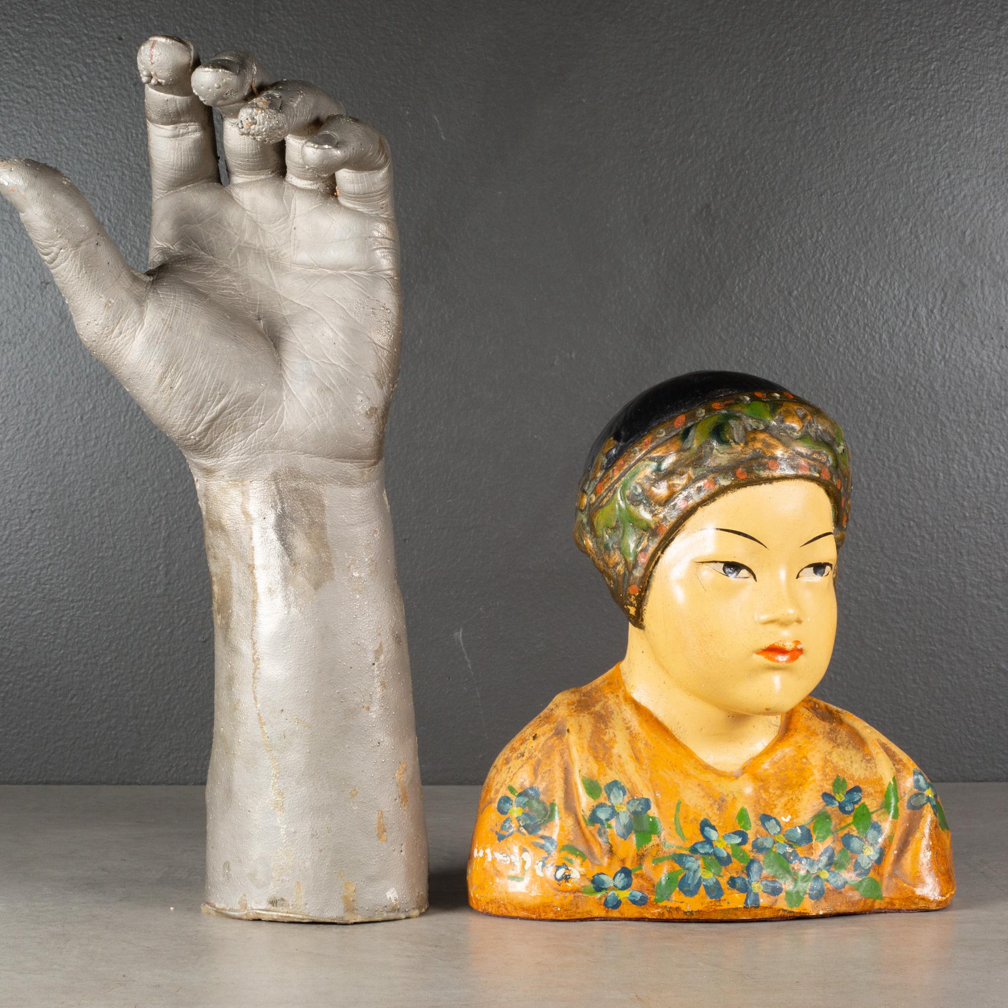 Chalkware-Büste aus dem frühen 20. Jahrhundert, Esther Hunt zugeschrieben, um 1920 im Angebot 1