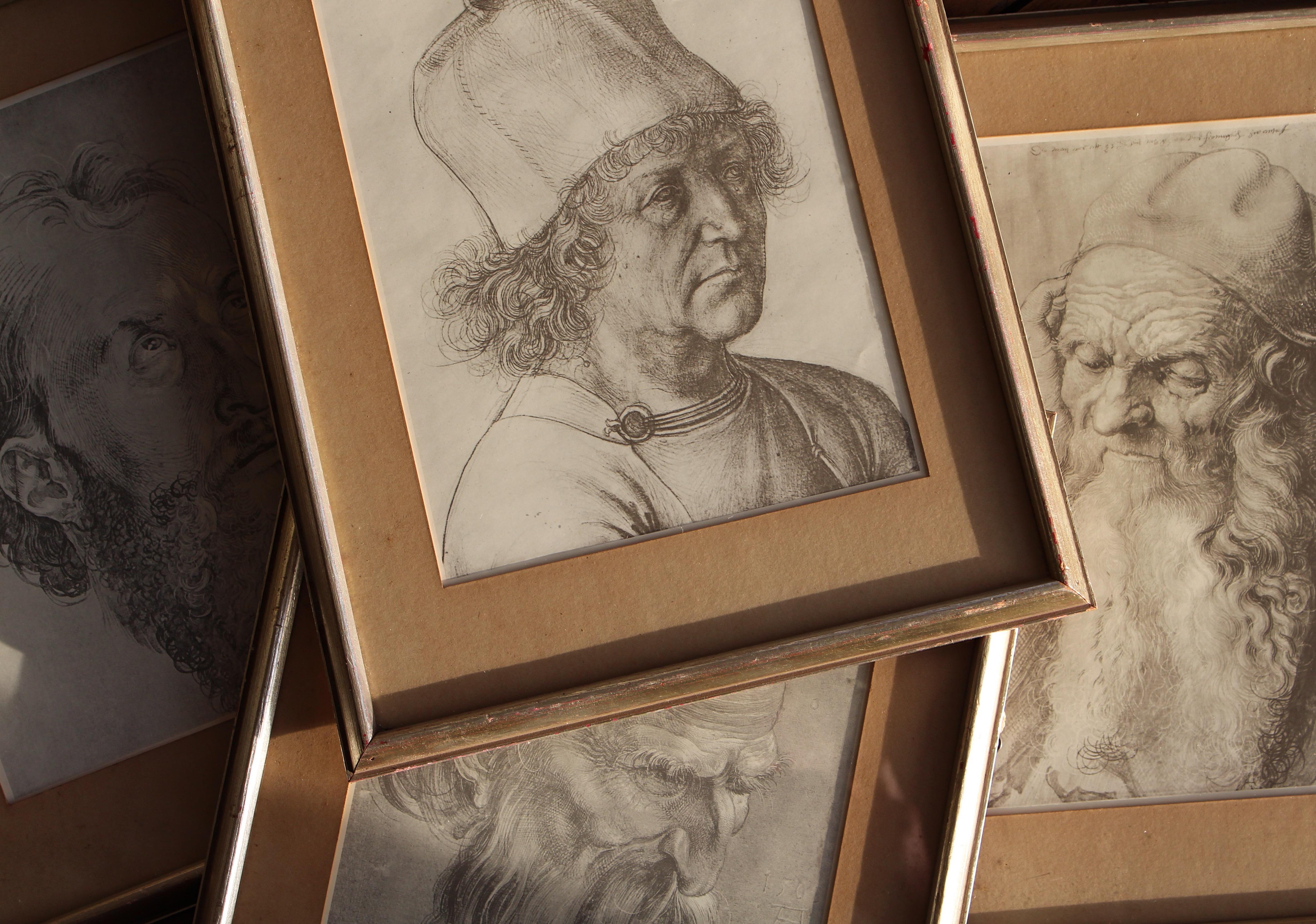 European Early 20th Collection of Four Silver Gilt Framed Da Vinci Portrait Prints For Sale
