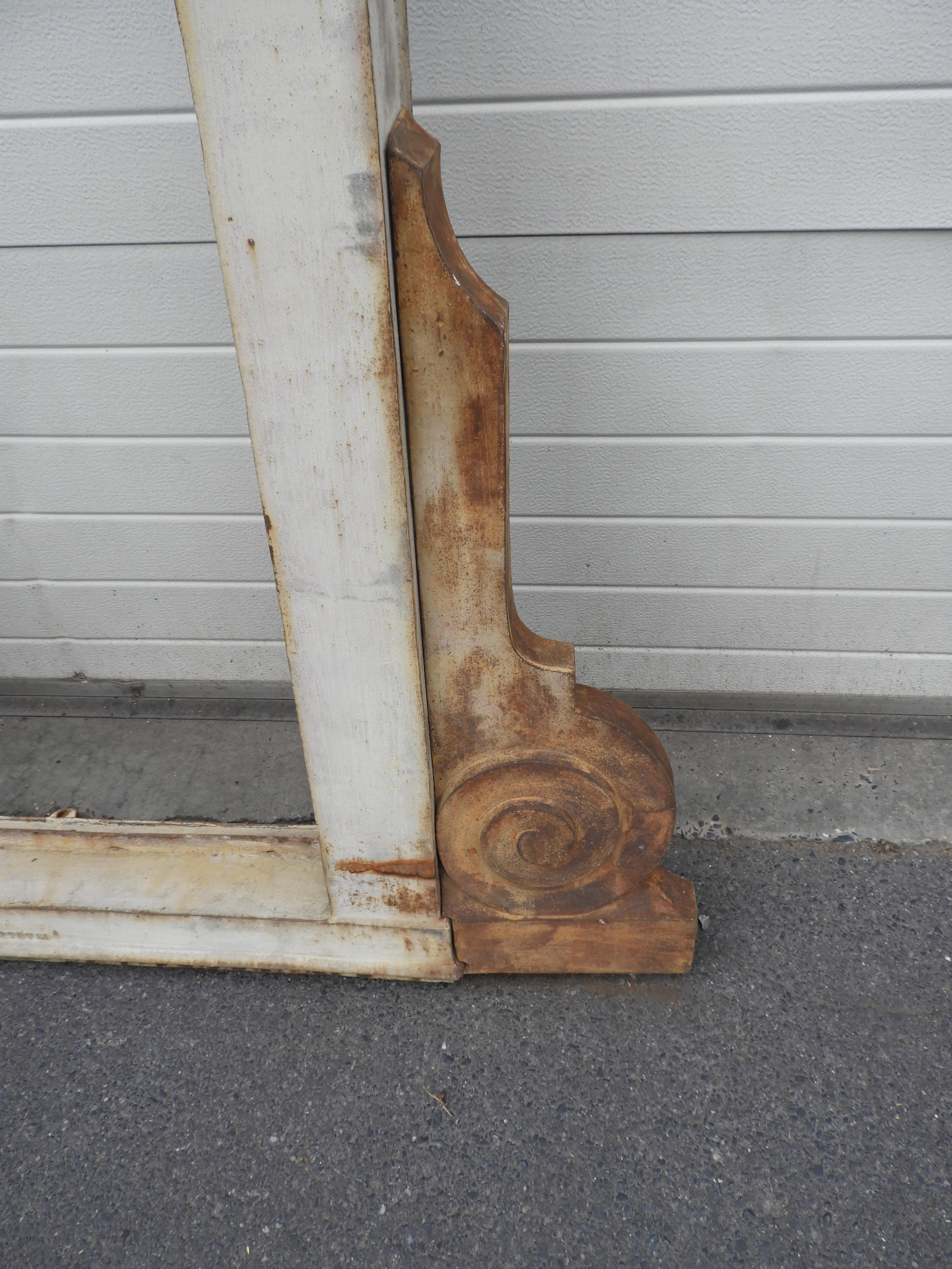 Early 20th Decorative Century Cast Iron Window Frames For Sale 2