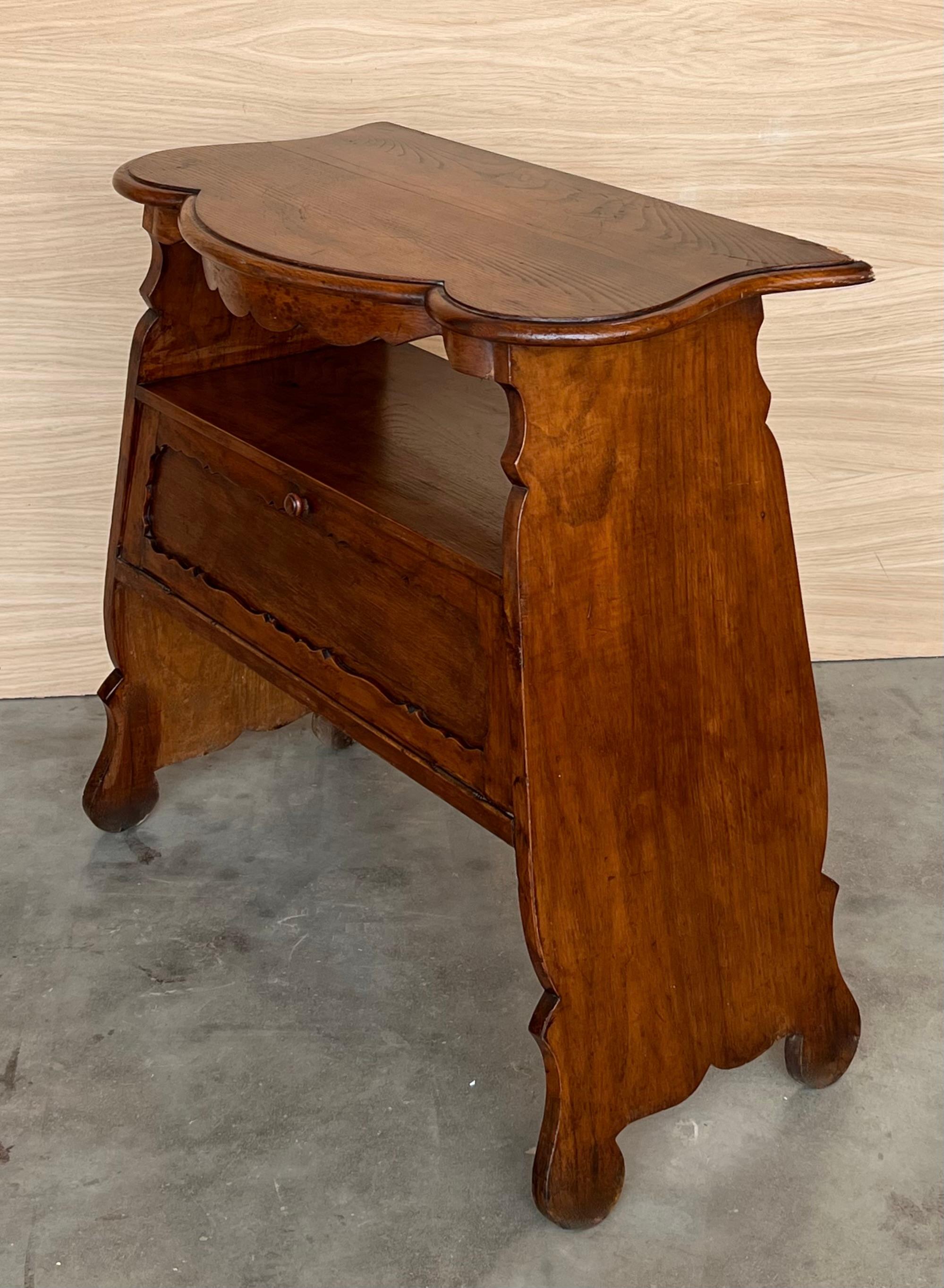 Early 20th Fall front Door rustic console Table with Shelve 5