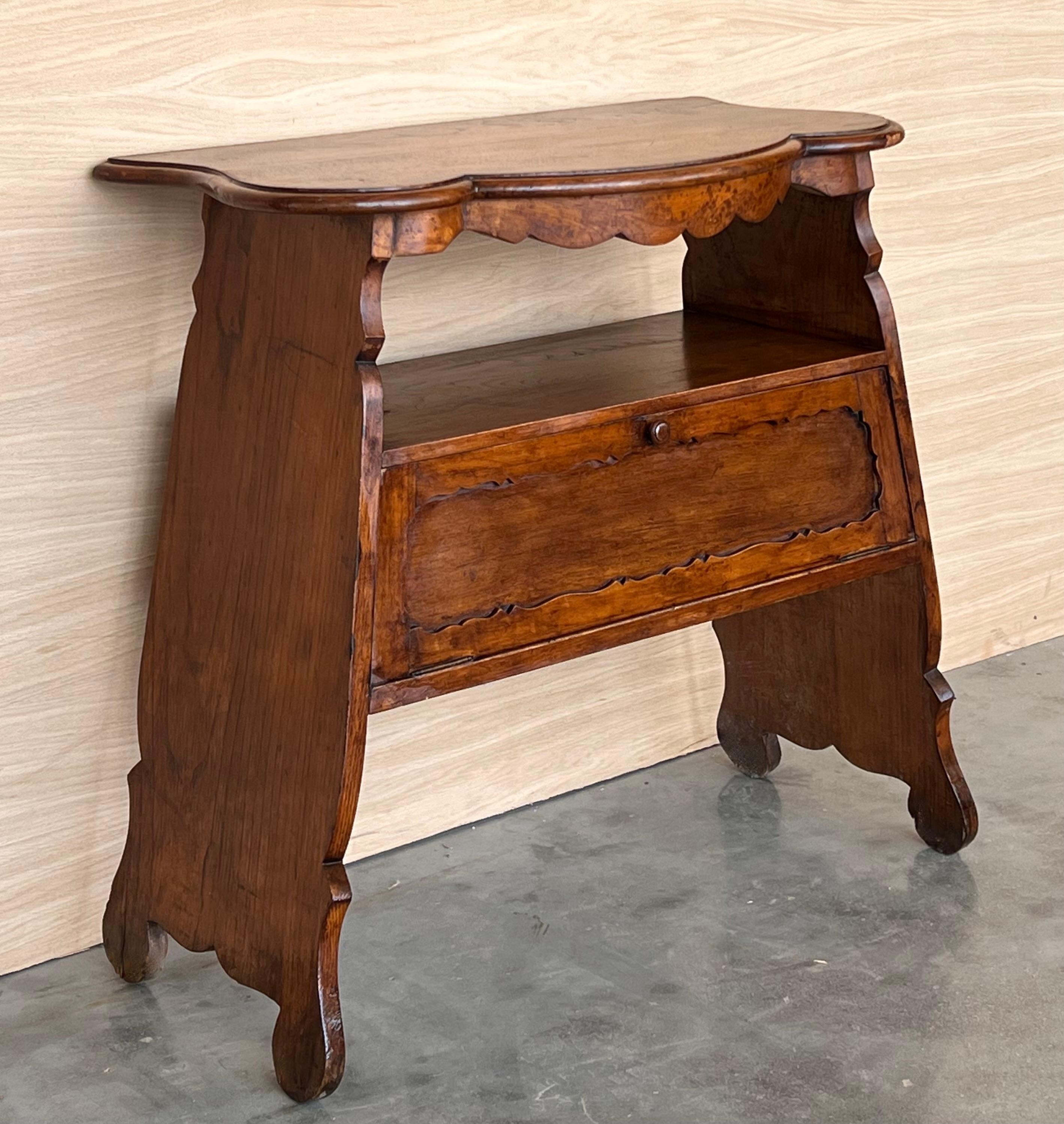 Walnut Early 20th Fall front Door rustic console Table with Shelve For Sale