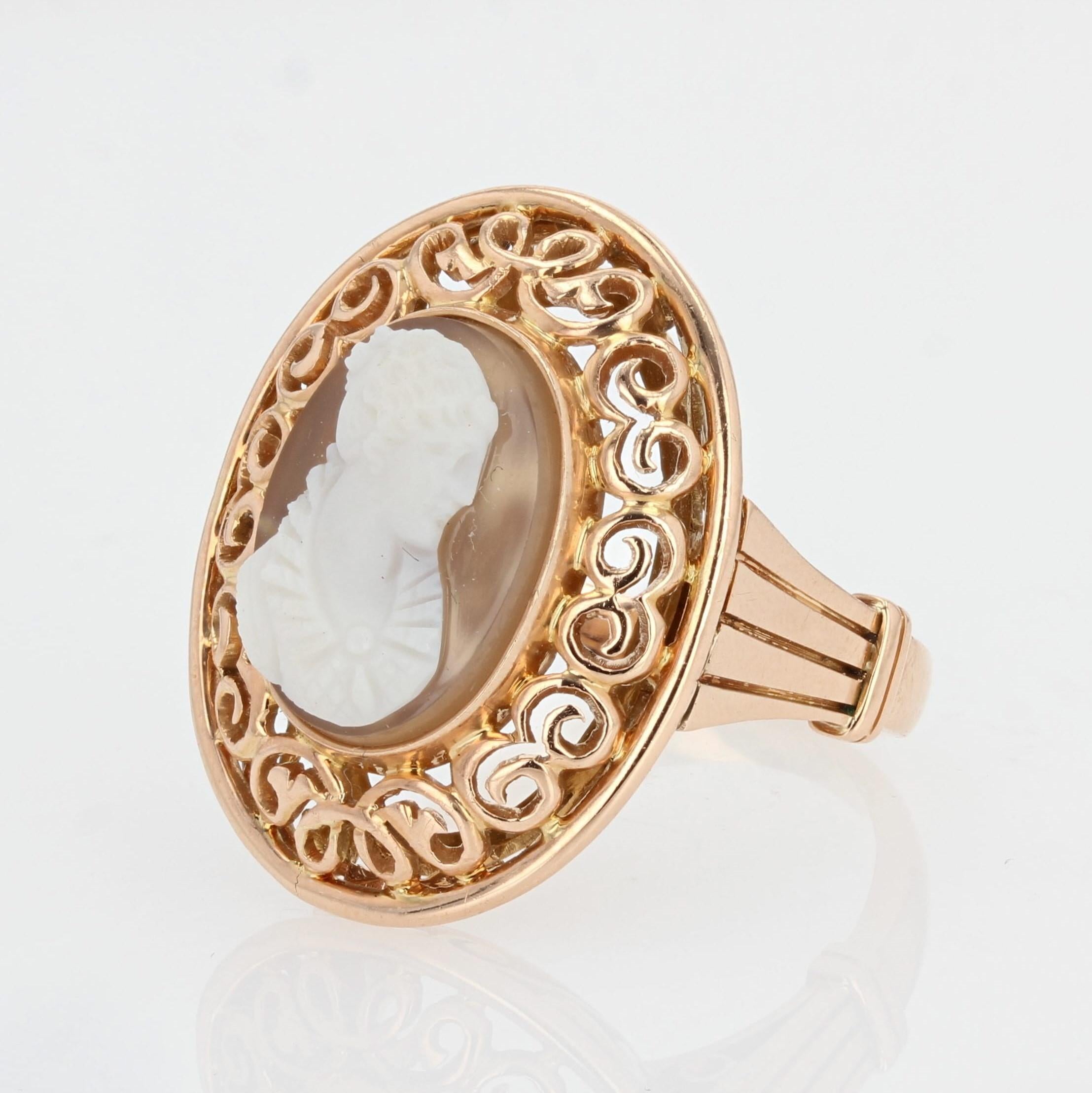 Early 20th French Antique Gold Agate Cameo Ring For Sale 3