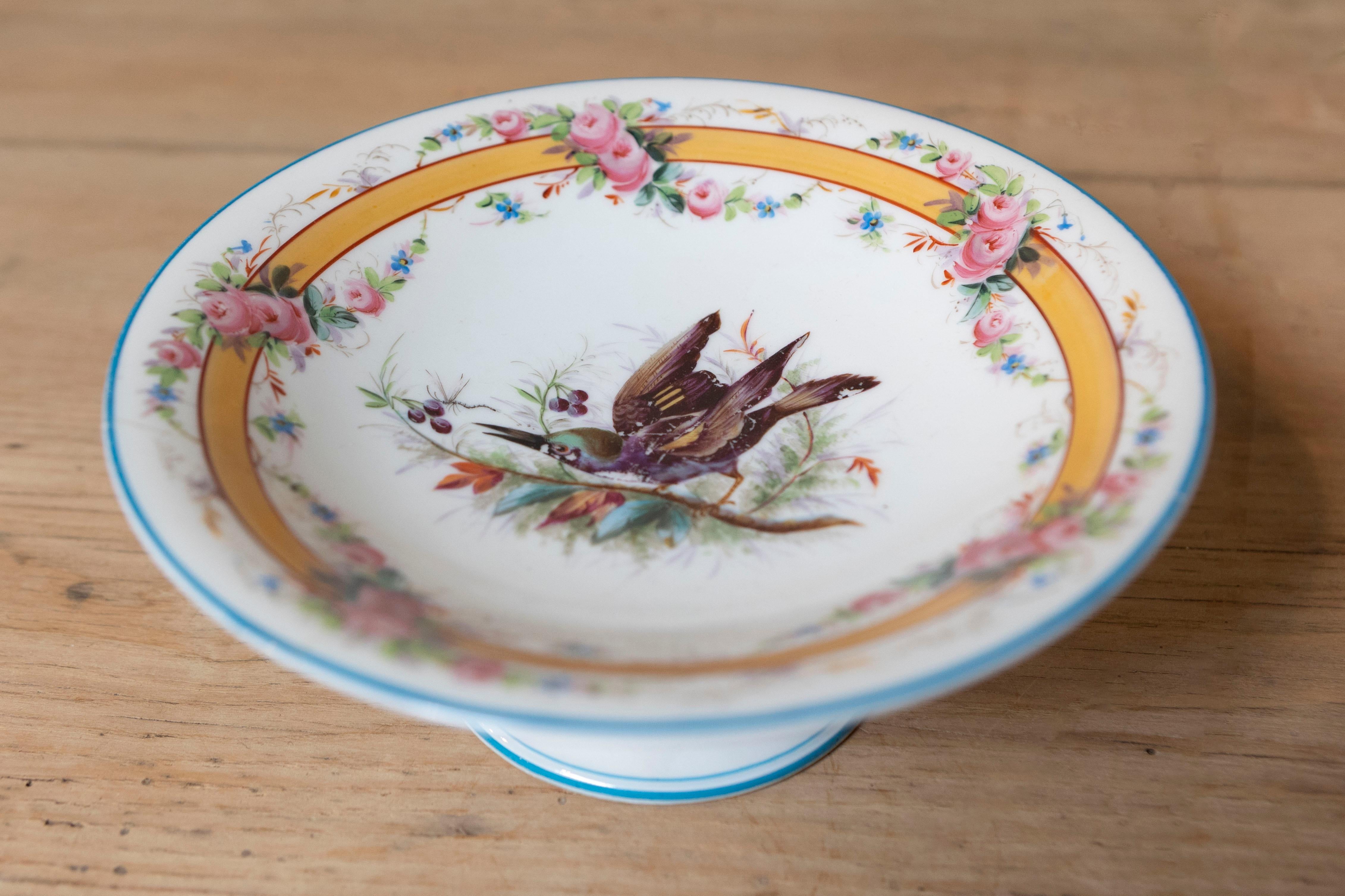Early 20th French, Hand-Painted Porcelain Compote with Birds and Floral Motif In Good Condition For Sale In Atlanta, GA