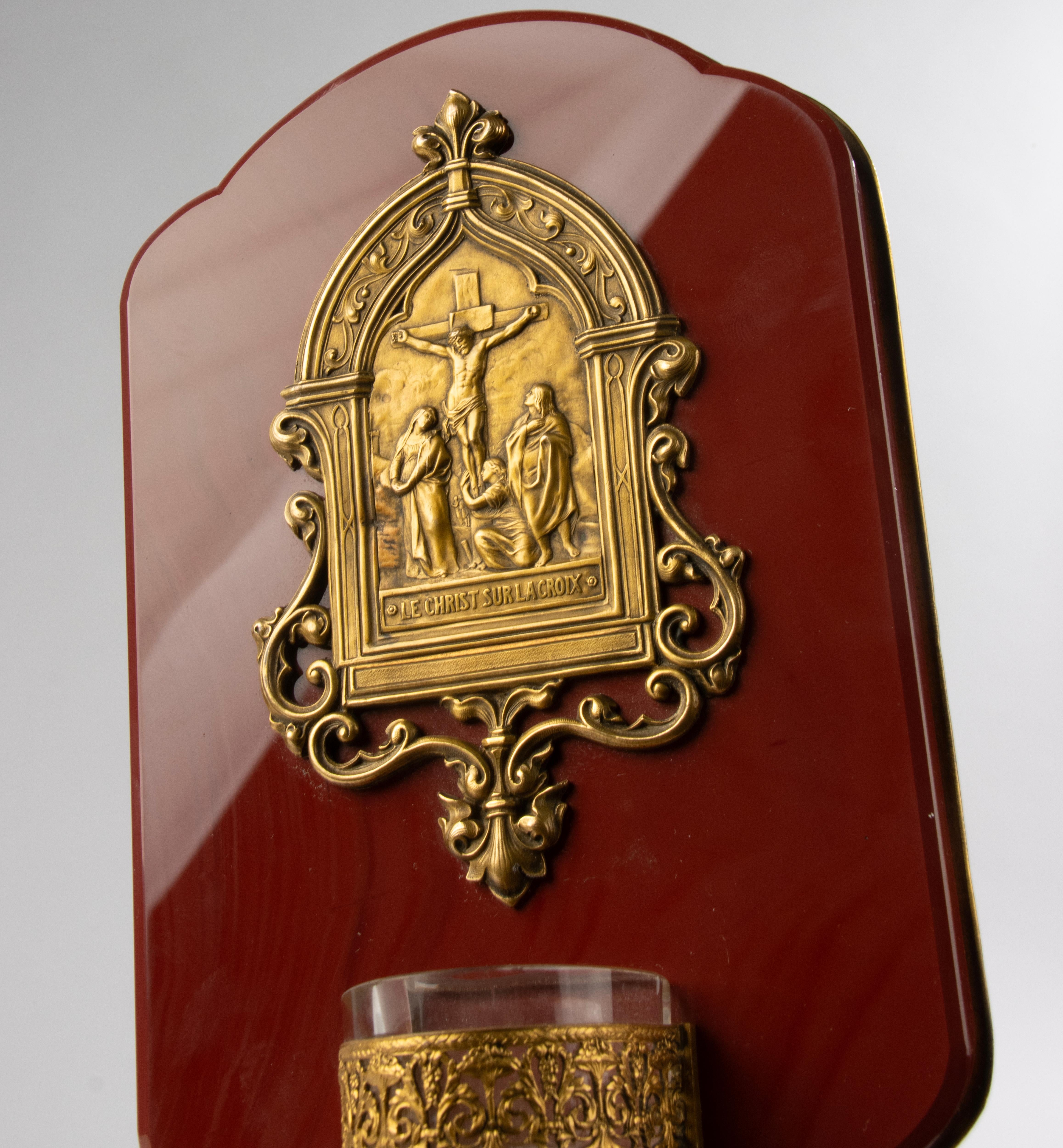 Font du début du 20e siècle - onyx rouge et bronze - Corpus Christi en vente 8