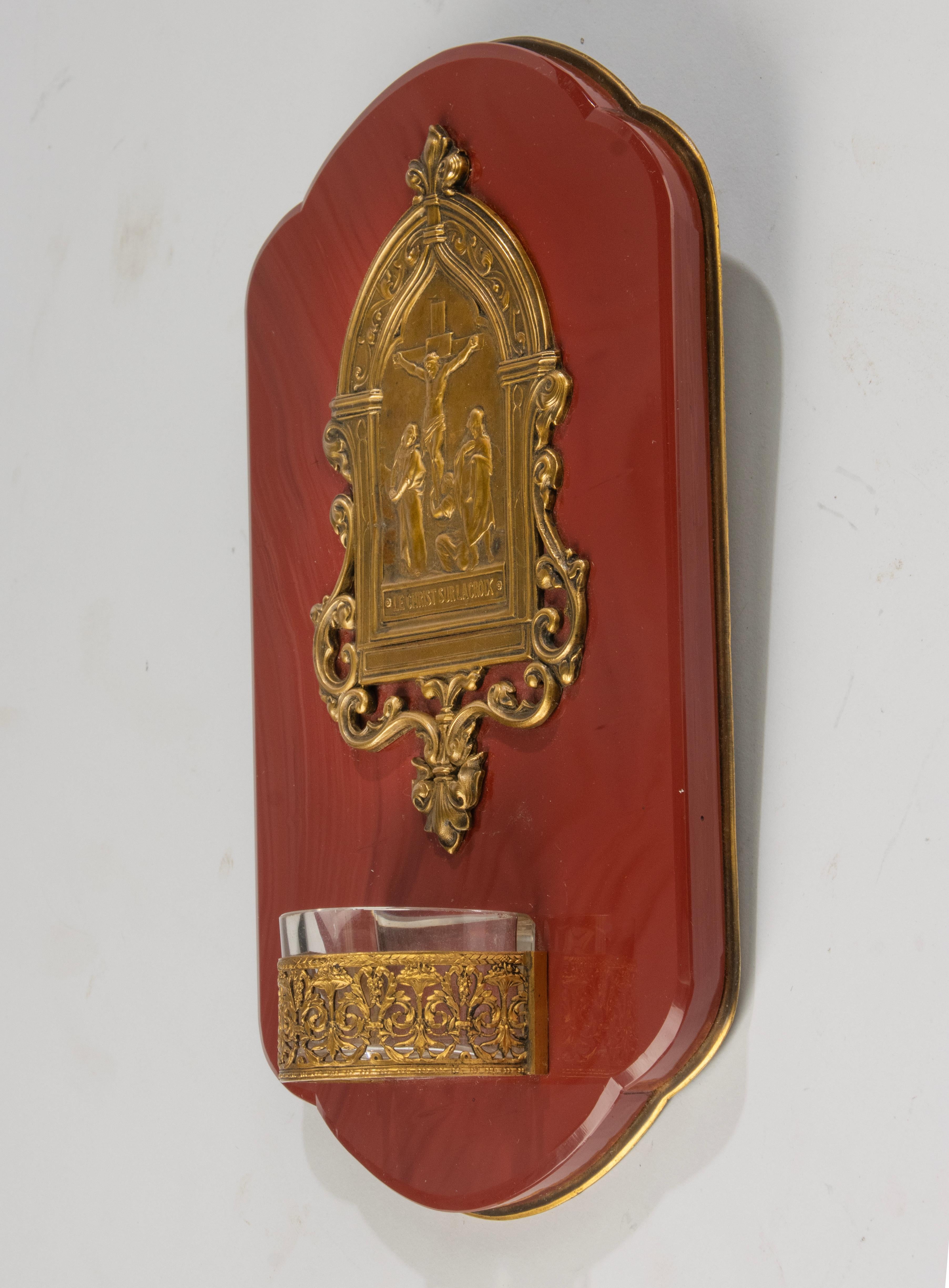 Français Font du début du 20e siècle - onyx rouge et bronze - Corpus Christi en vente