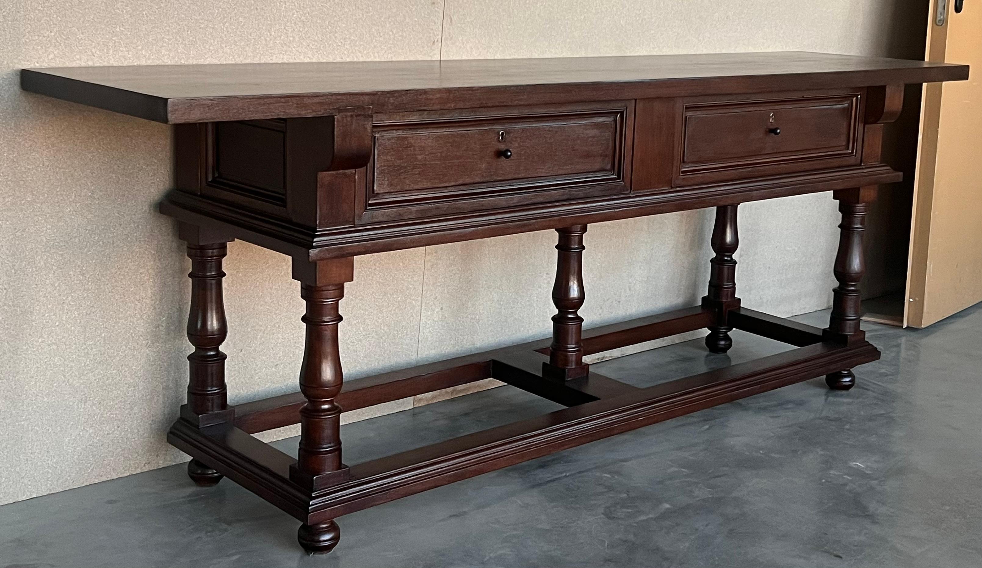Spanish Early 20th Large Console Table with two drawers For Sale