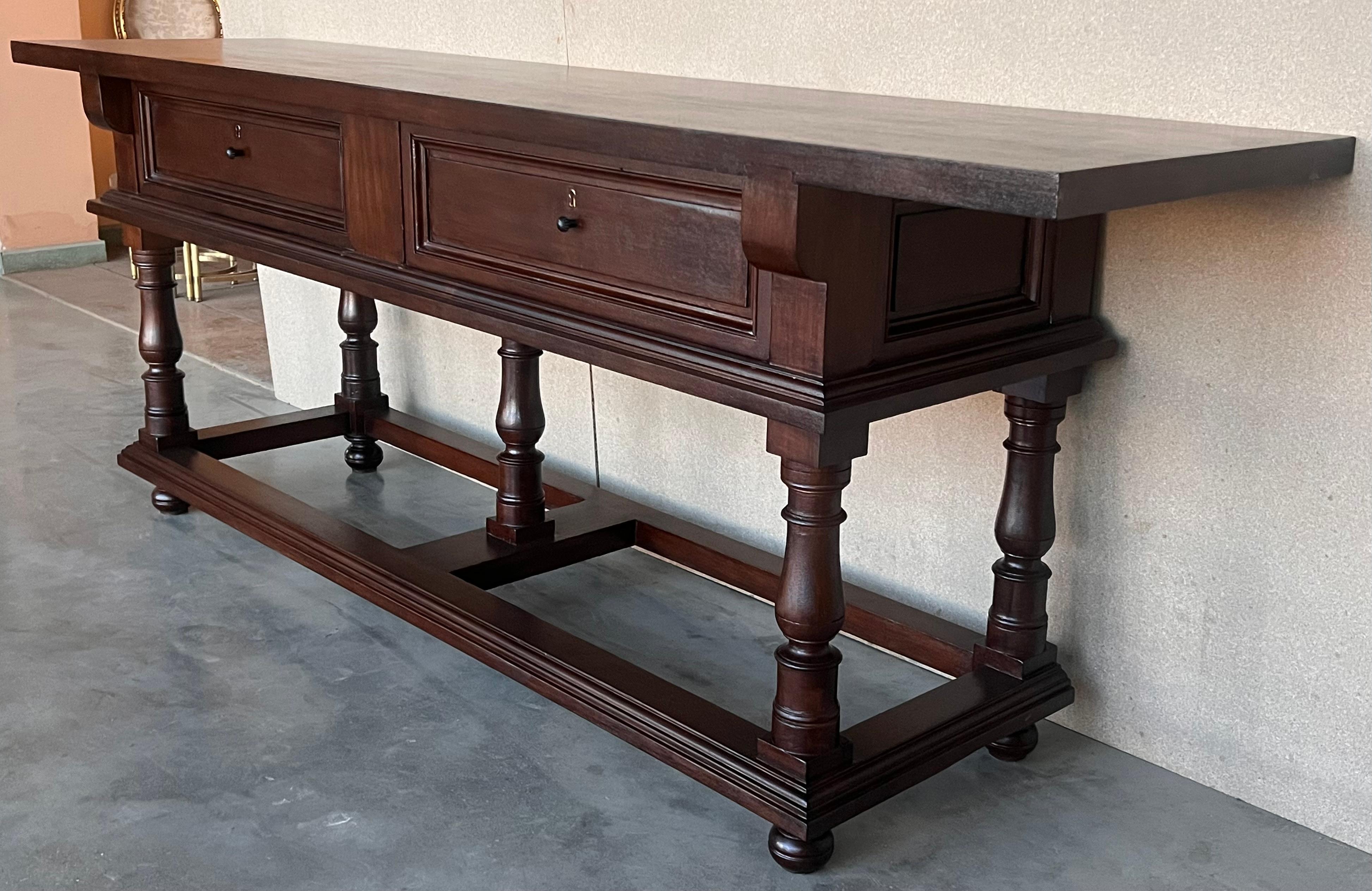 Carved Early 20th Large Console Table with two drawers For Sale
