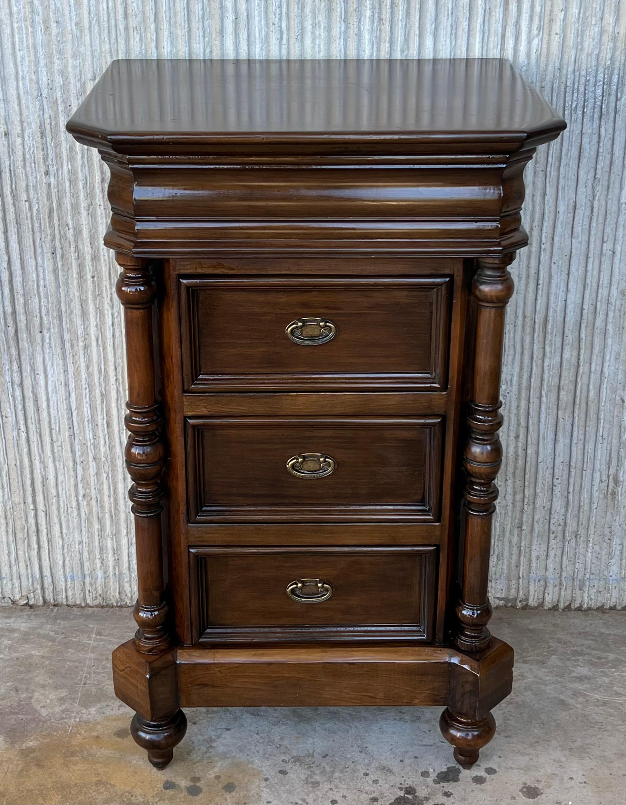 Pair of country house style bedside cabinets or nightstands. Tall cabinets with four drawers plenty of room for storage. Possibly Swedish. Highly desirable pieces and multifunctional not just as bedside cabinets.