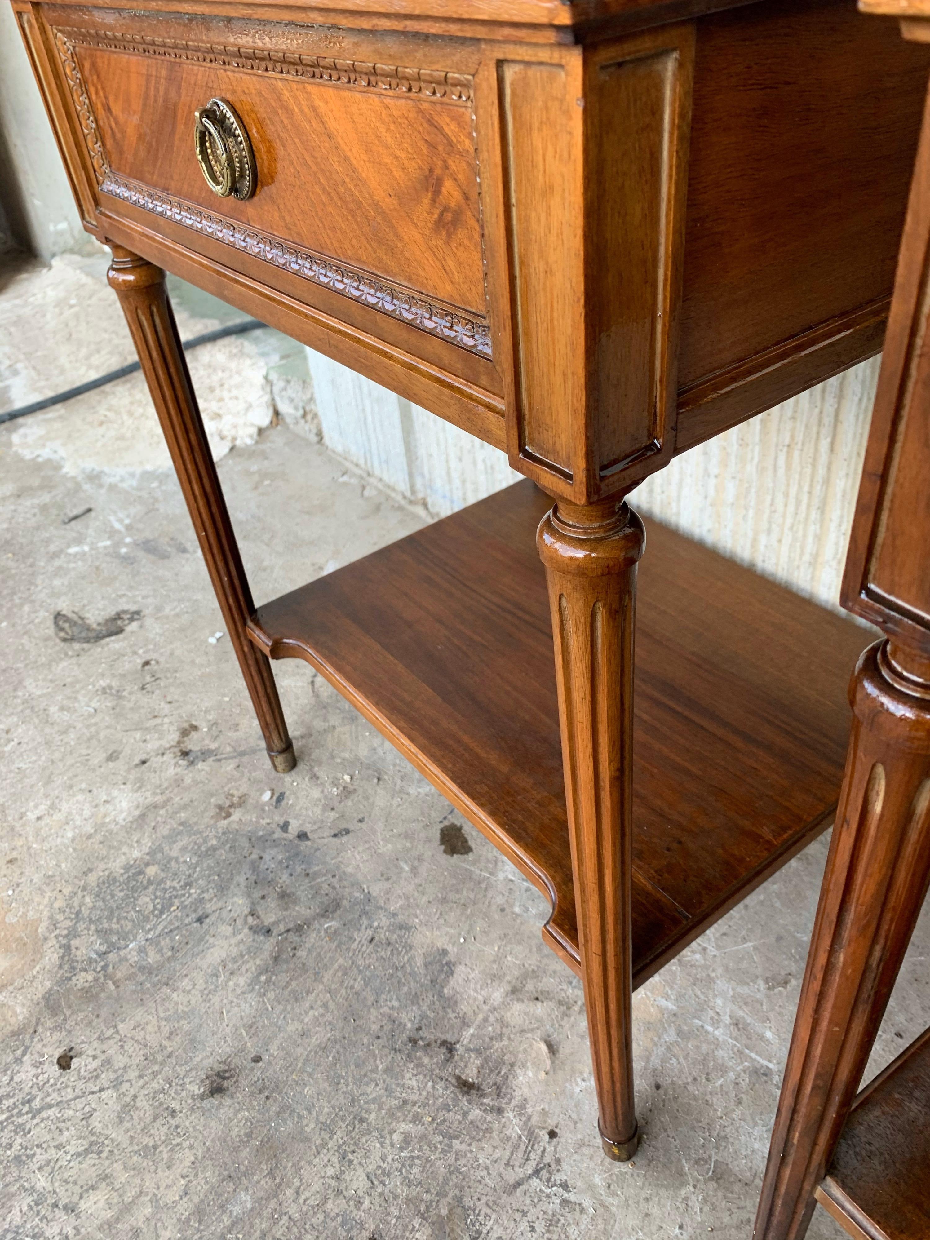 Early 20th Century Pair of French Nightstands with One-Drawer and Marble Top 5