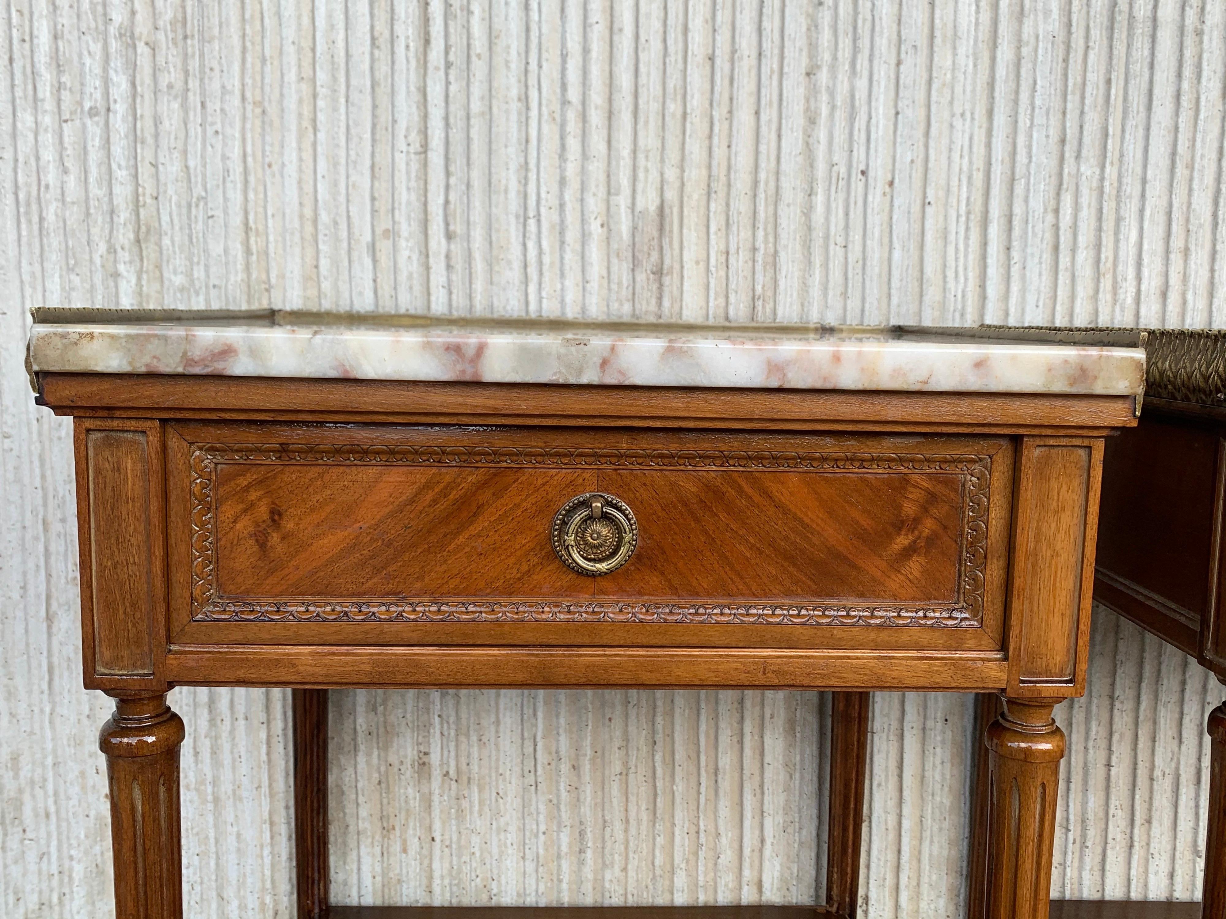 Early 20th Century Pair of French Nightstands with One-Drawer and Marble Top 2