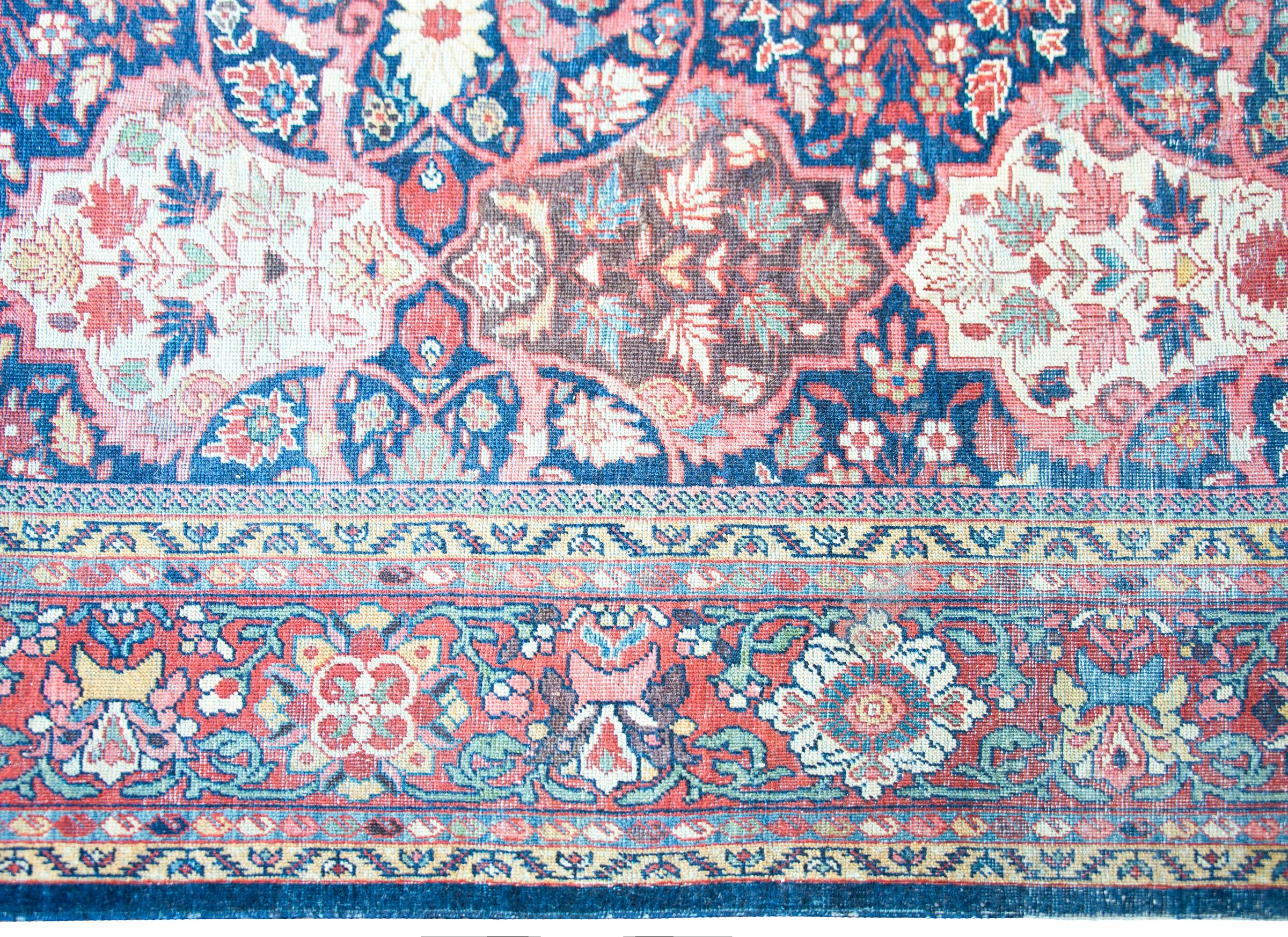 Early 20th Persian Mahal Rug For Sale 4
