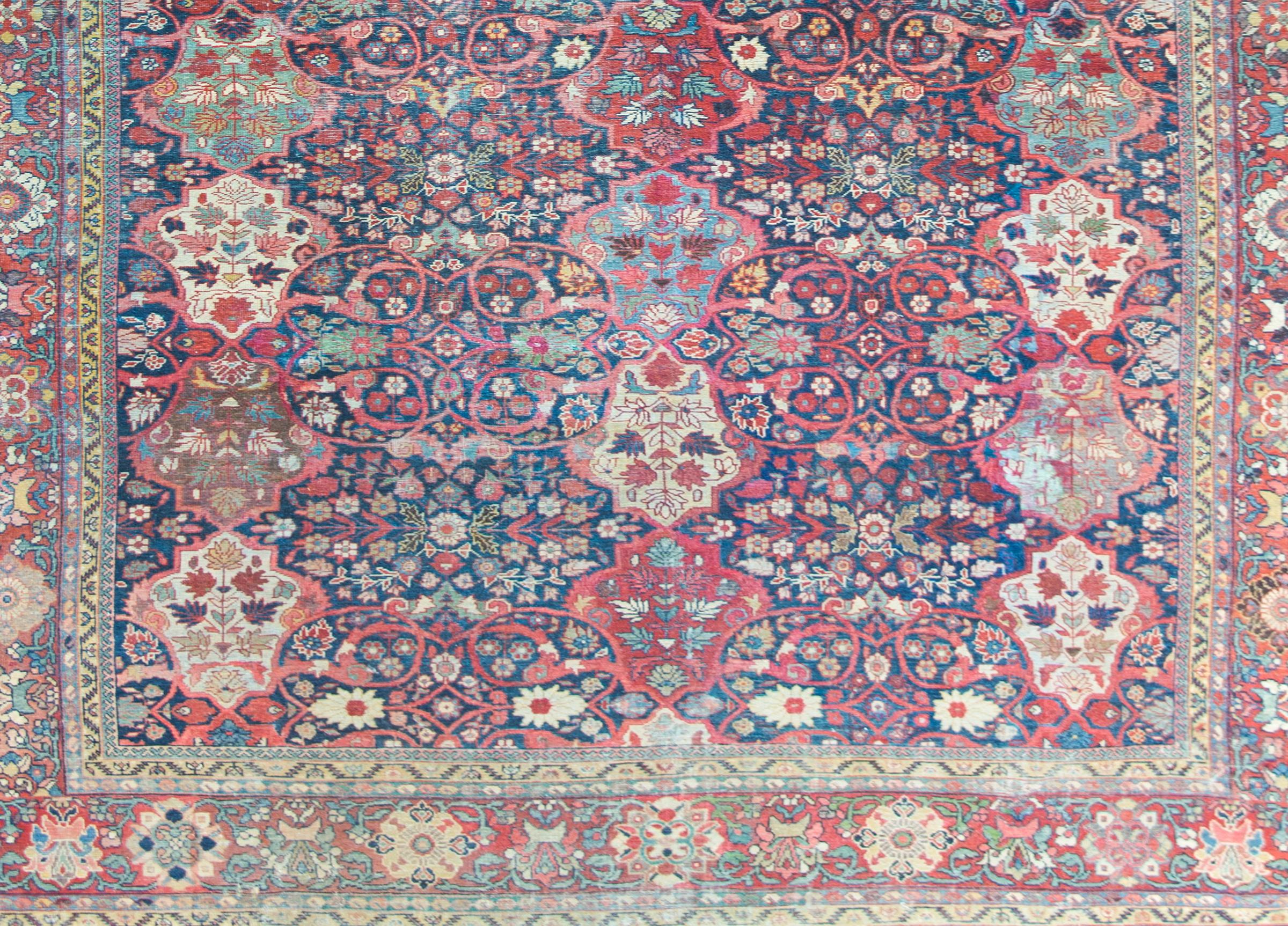 Early 20th Persian Mahal Rug For Sale 1