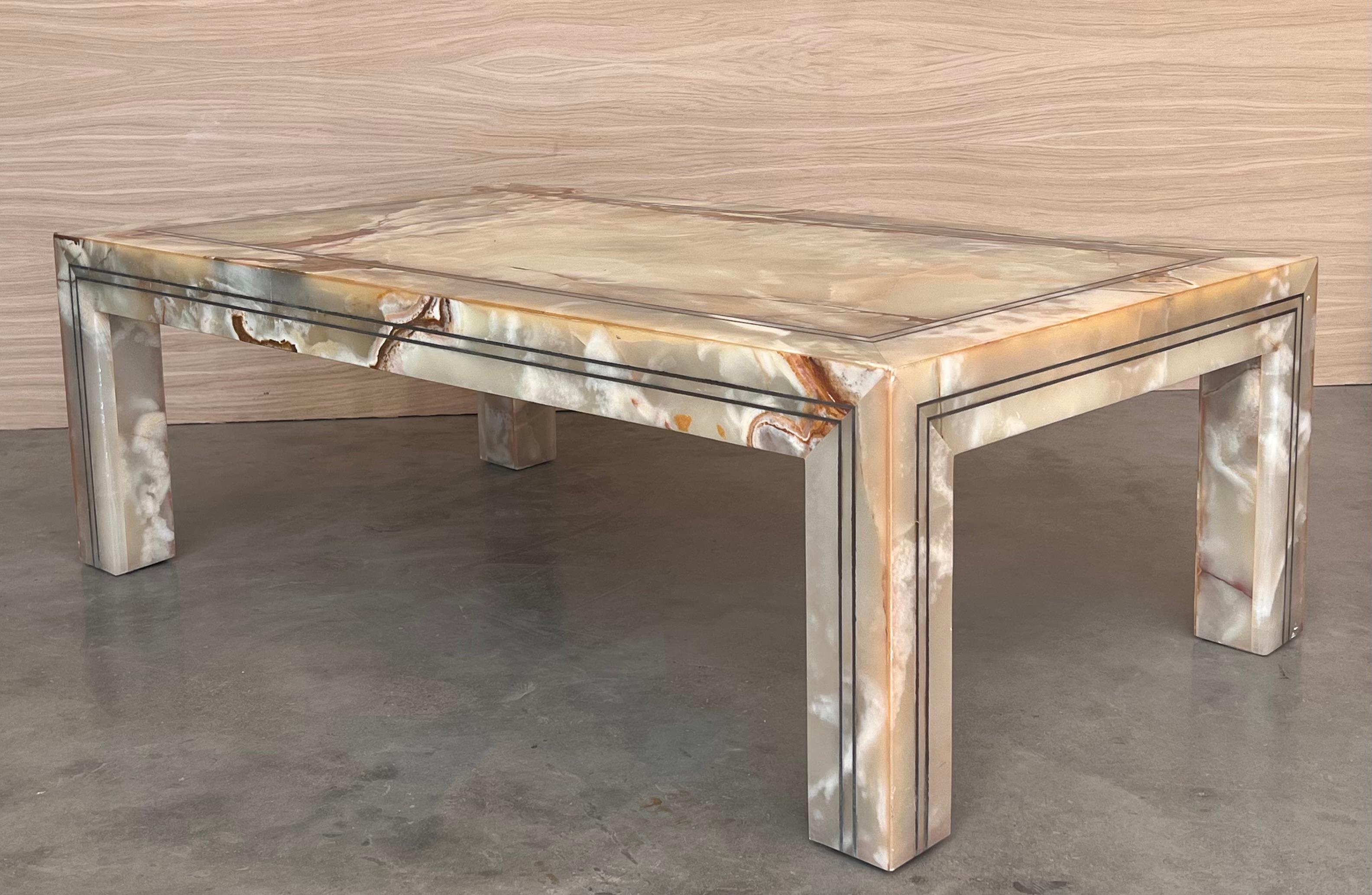 Early 20th Rectangular Green Onyx Coffee table  with Metal Marquetry For Sale 4