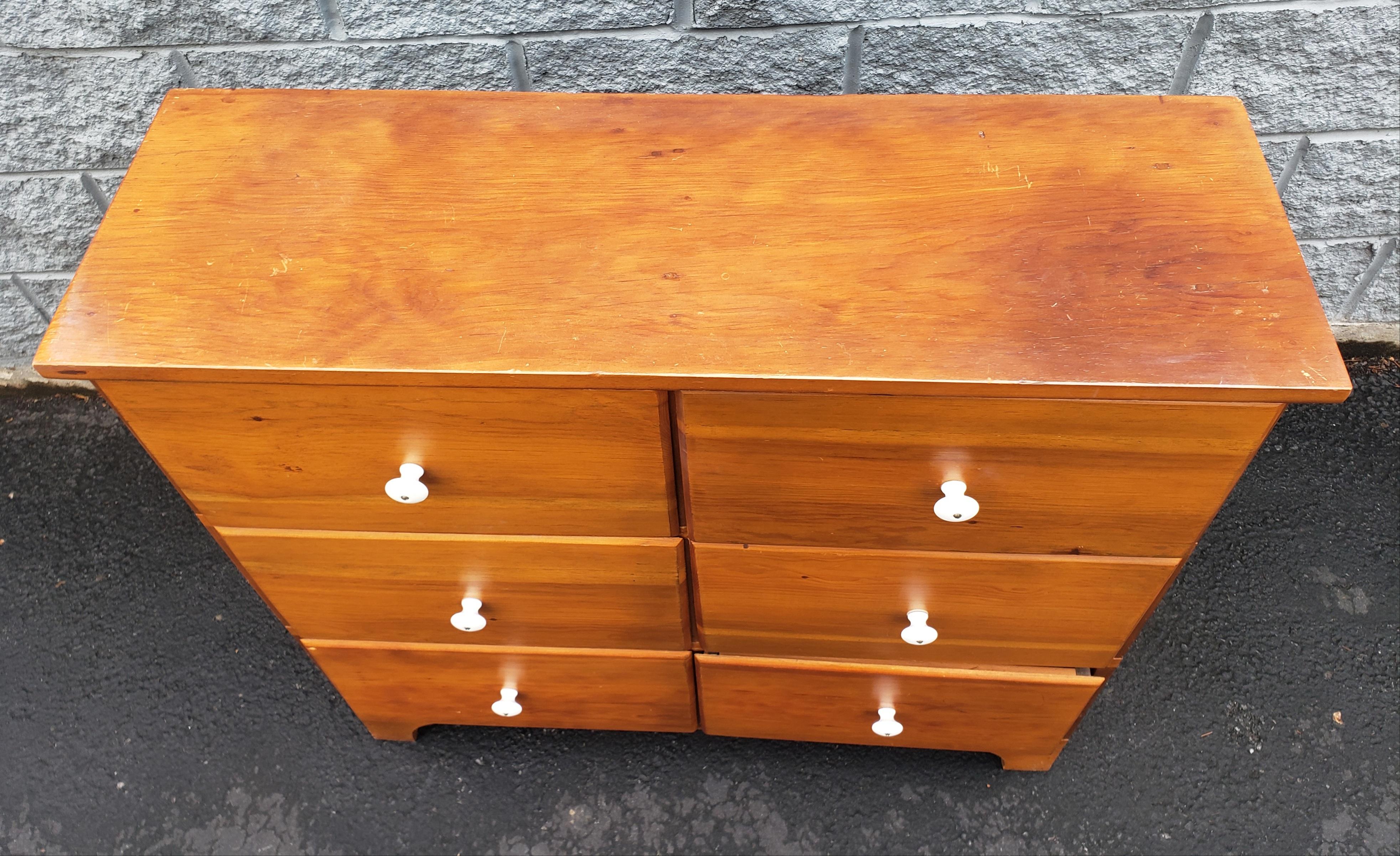 Woodwork Early 20th Refinished Solid Pine 6-Drawer Side Cabinet Chest, circa 1920s For Sale