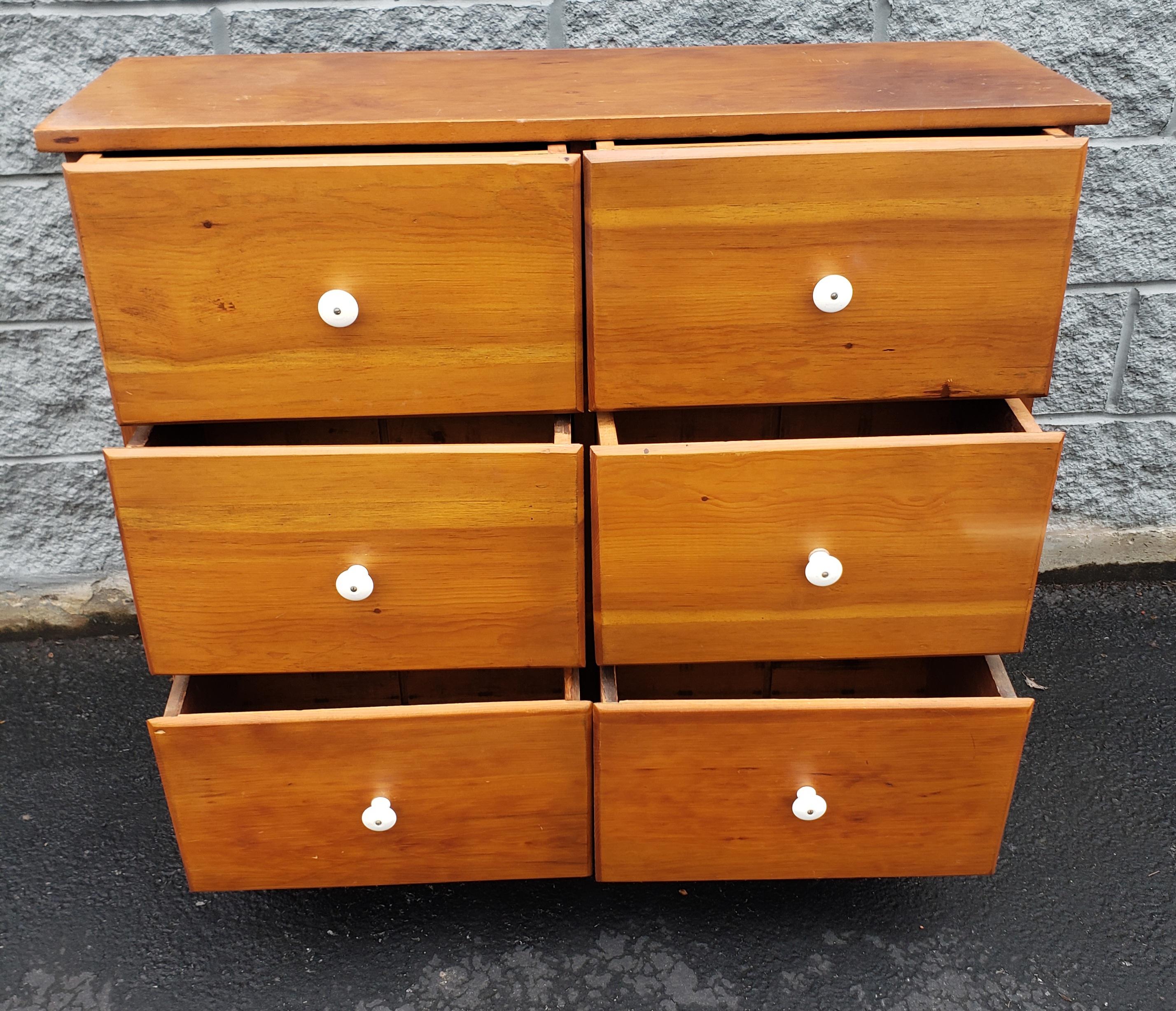 Early 20th Refinished Solid Pine 6-Drawer Side Cabinet Chest, circa 1920s For Sale 1
