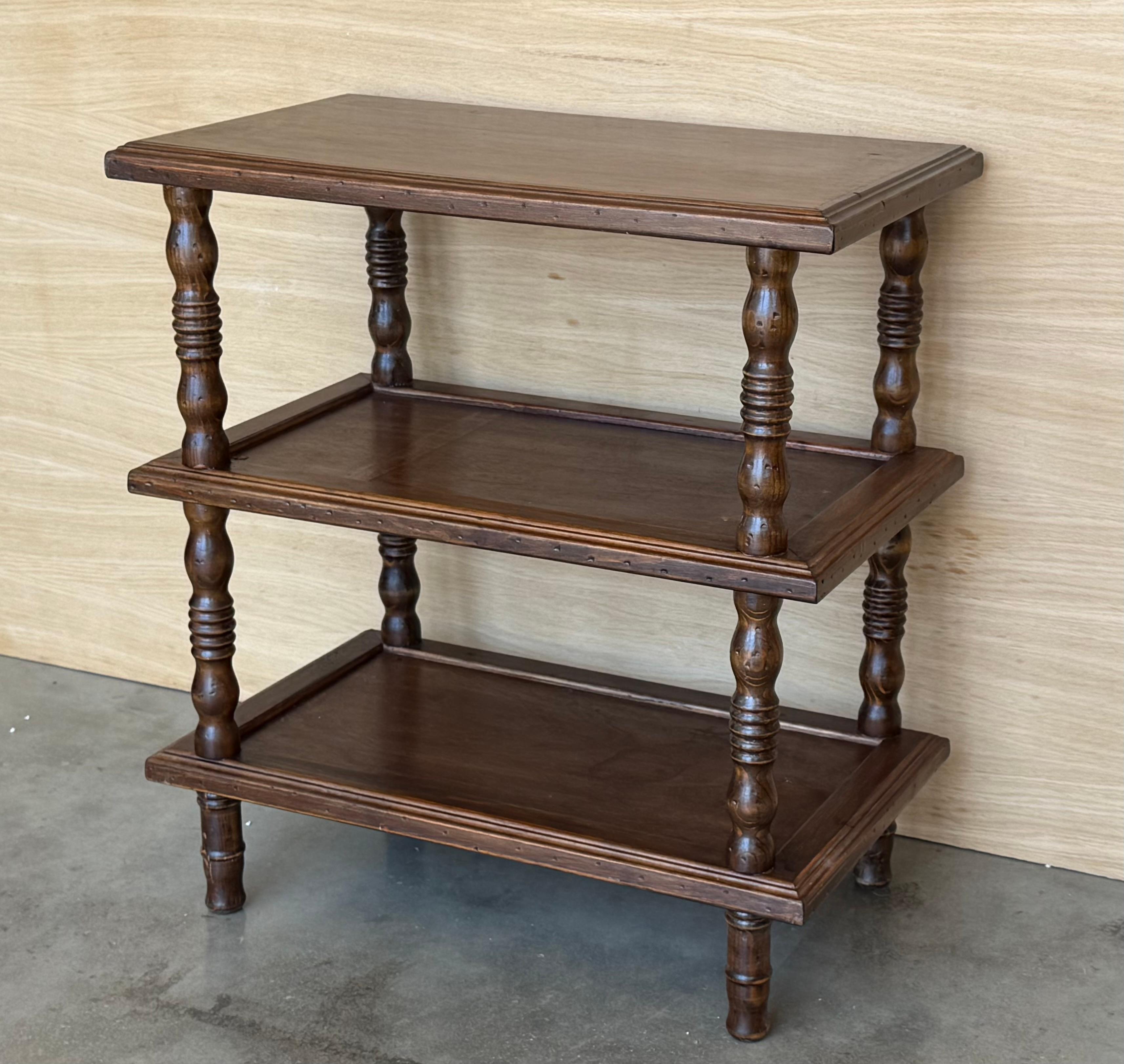 Early 20th Spanisht Walnut Side Table with Three Shelves or Narrow Console In Good Condition For Sale In Miami, FL