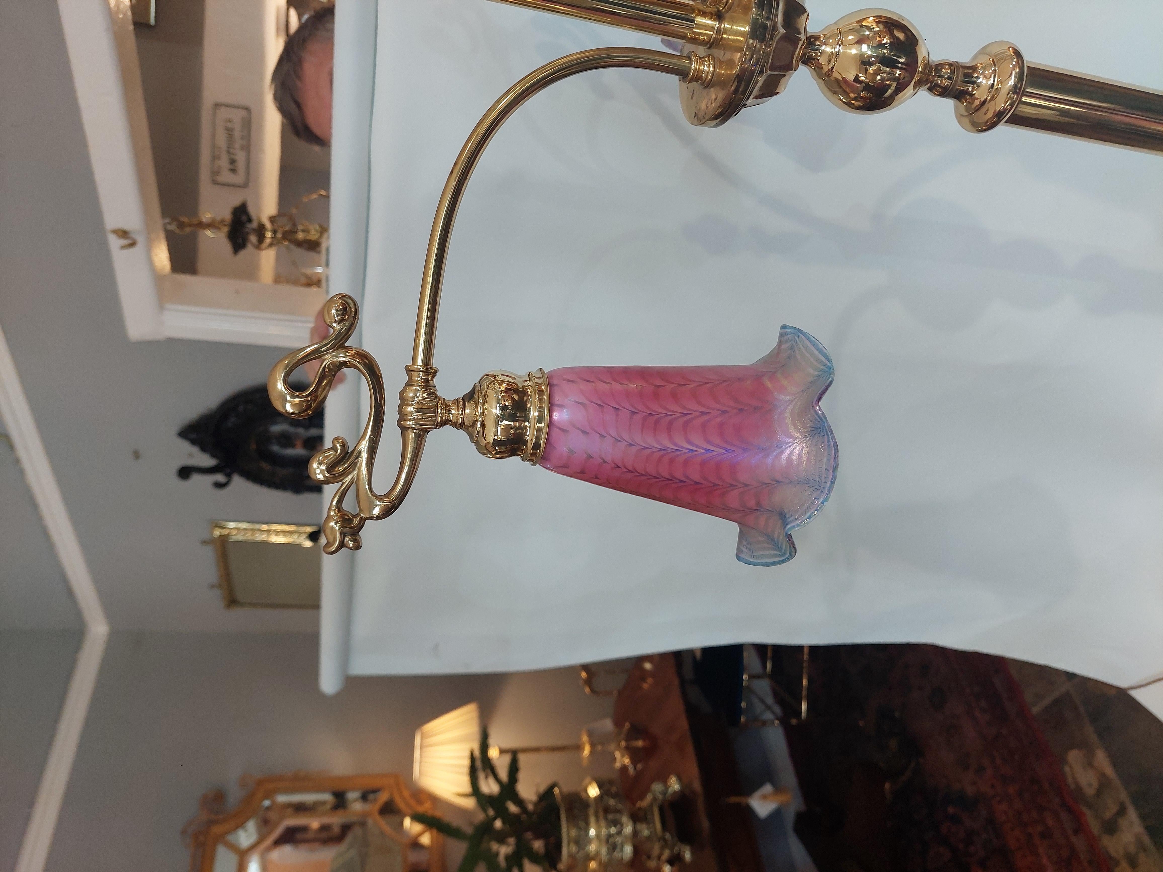 Lampe standard en laiton Art Nouveau du début du 20e siècle Bon état - En vente à Altrincham, GB