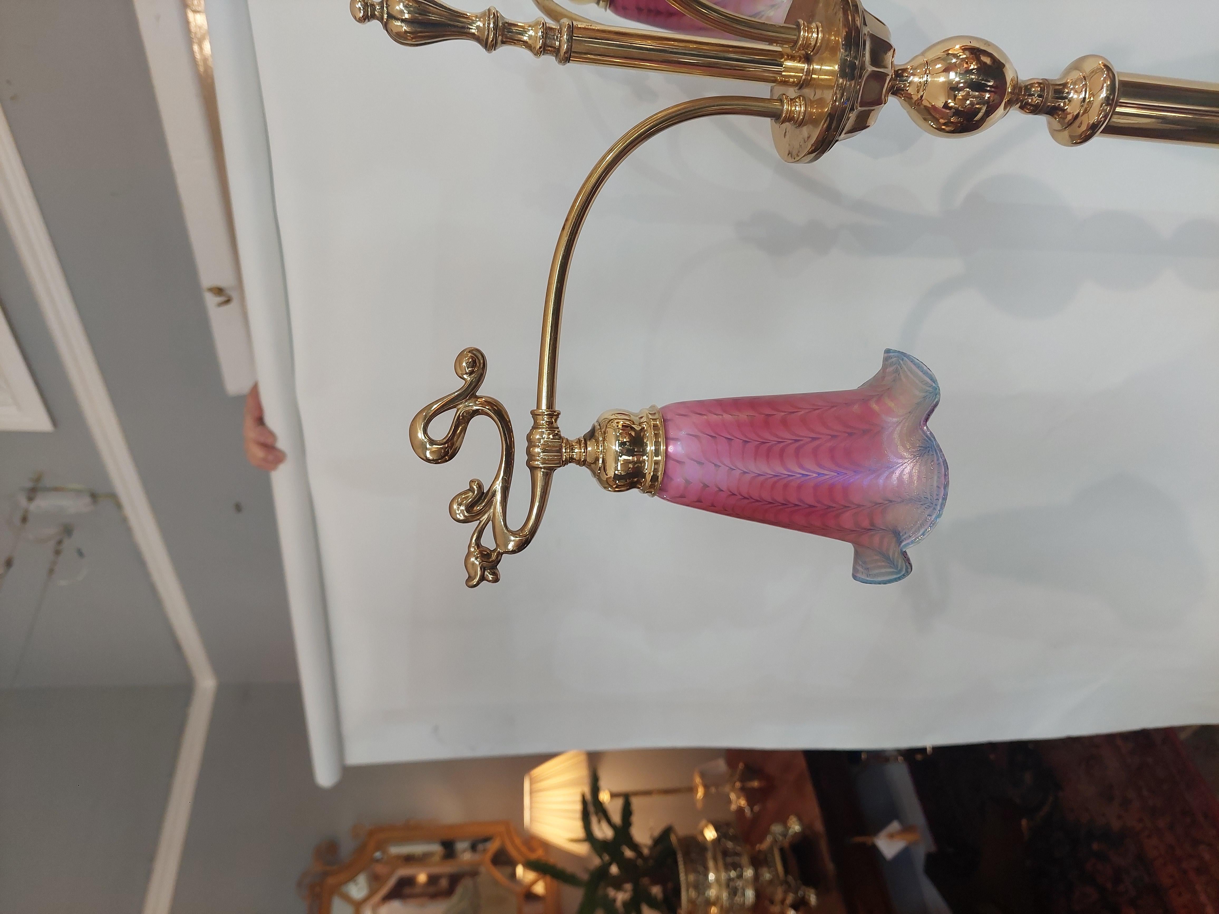 Début du 20ème siècle Lampe standard en laiton Art Nouveau du début du 20e siècle en vente