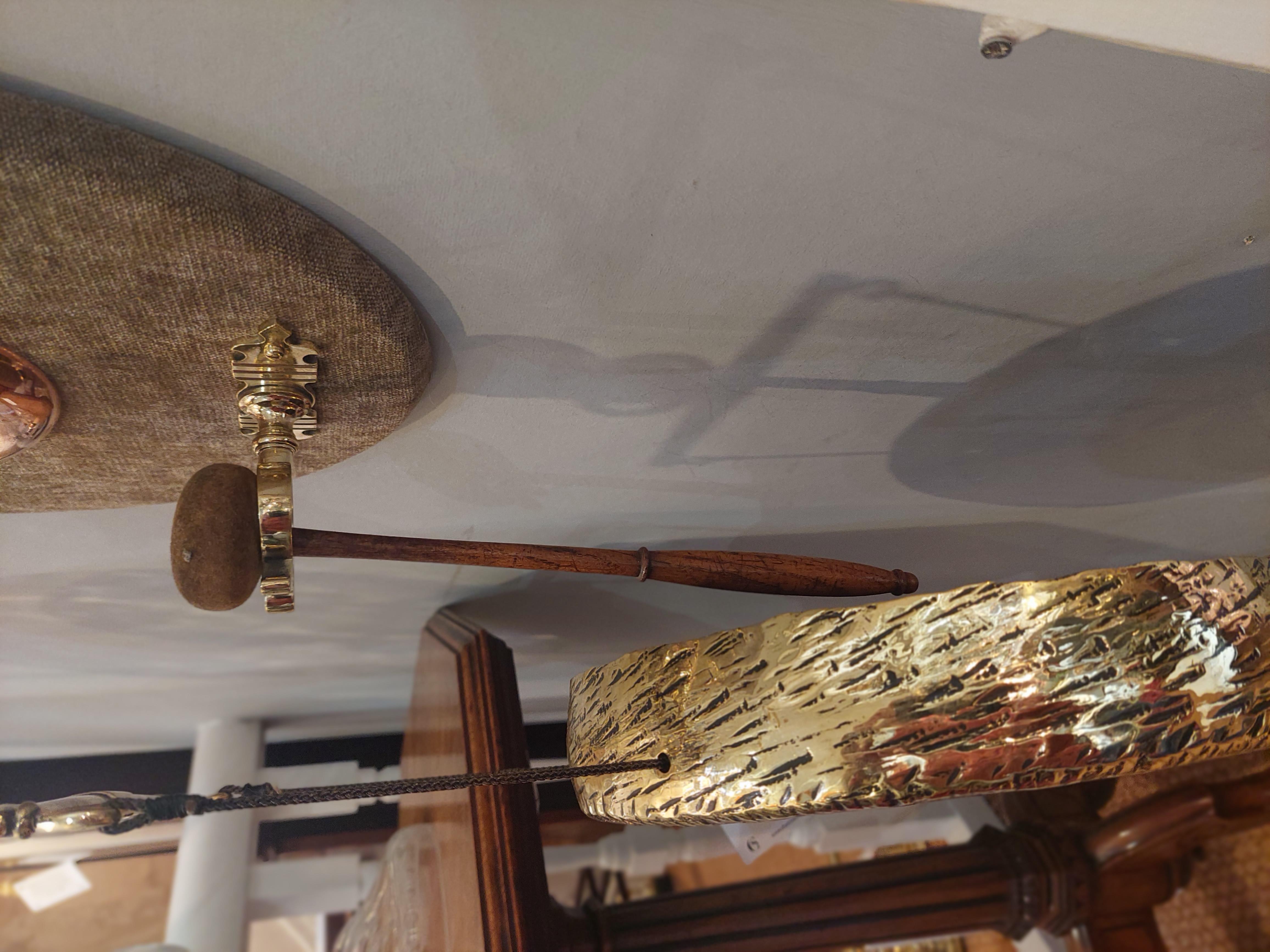 Gong mural en laiton du début du 20e siècle Bon état - En vente à Altrincham, GB
