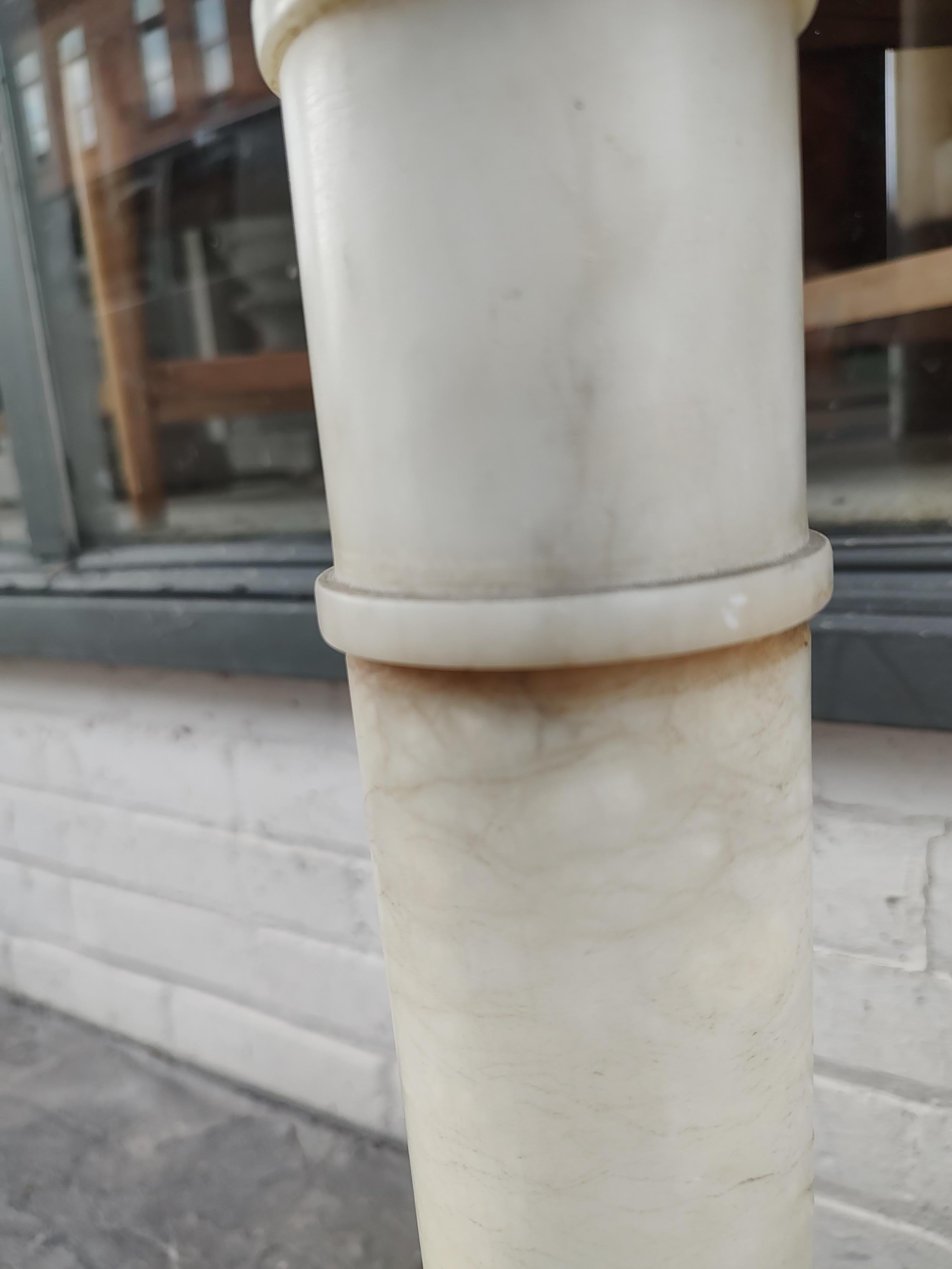 Early 20thc Carrara Marble Pedestal Italy In Good Condition For Sale In Port Jervis, NY