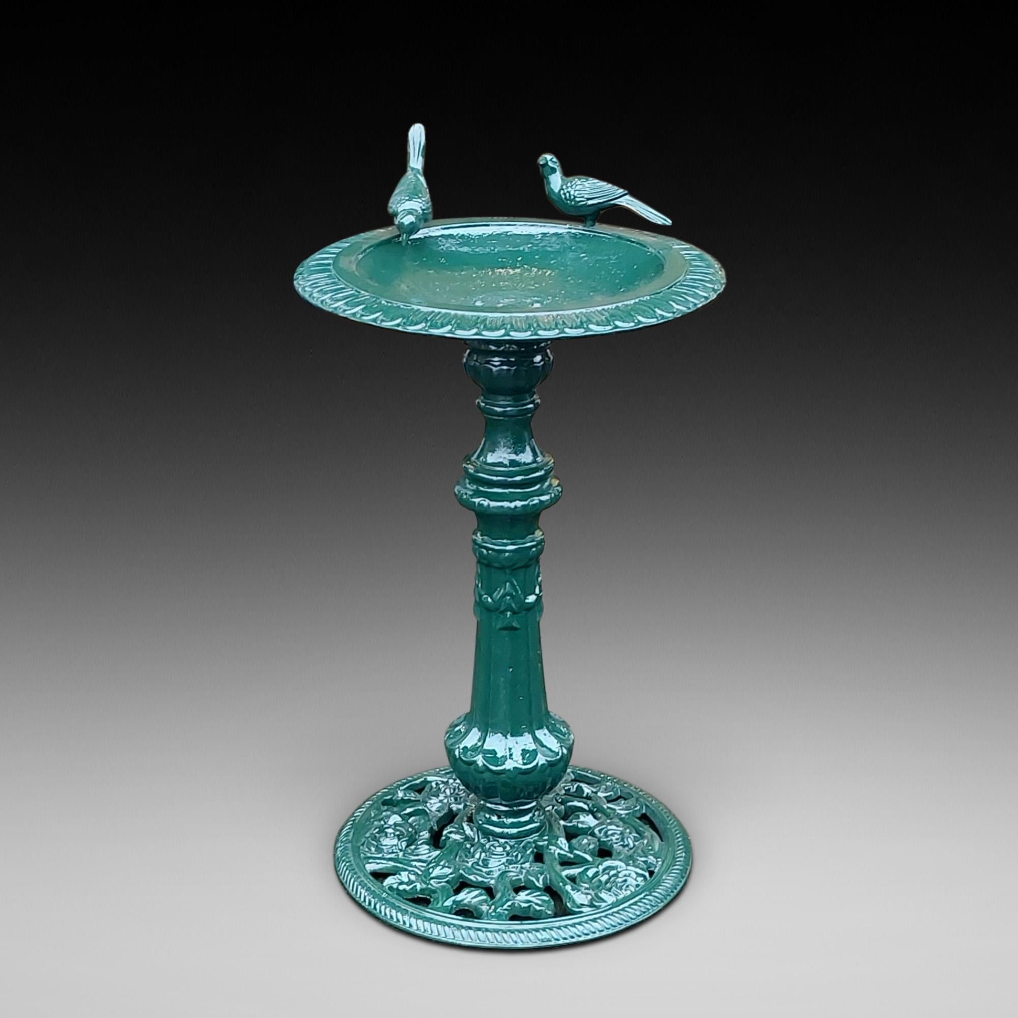 Early 20th Century Cast-Iron Bird Bath on green painted column & pierced foliate platform base, a pair of doves to the gadrooned edge - 19