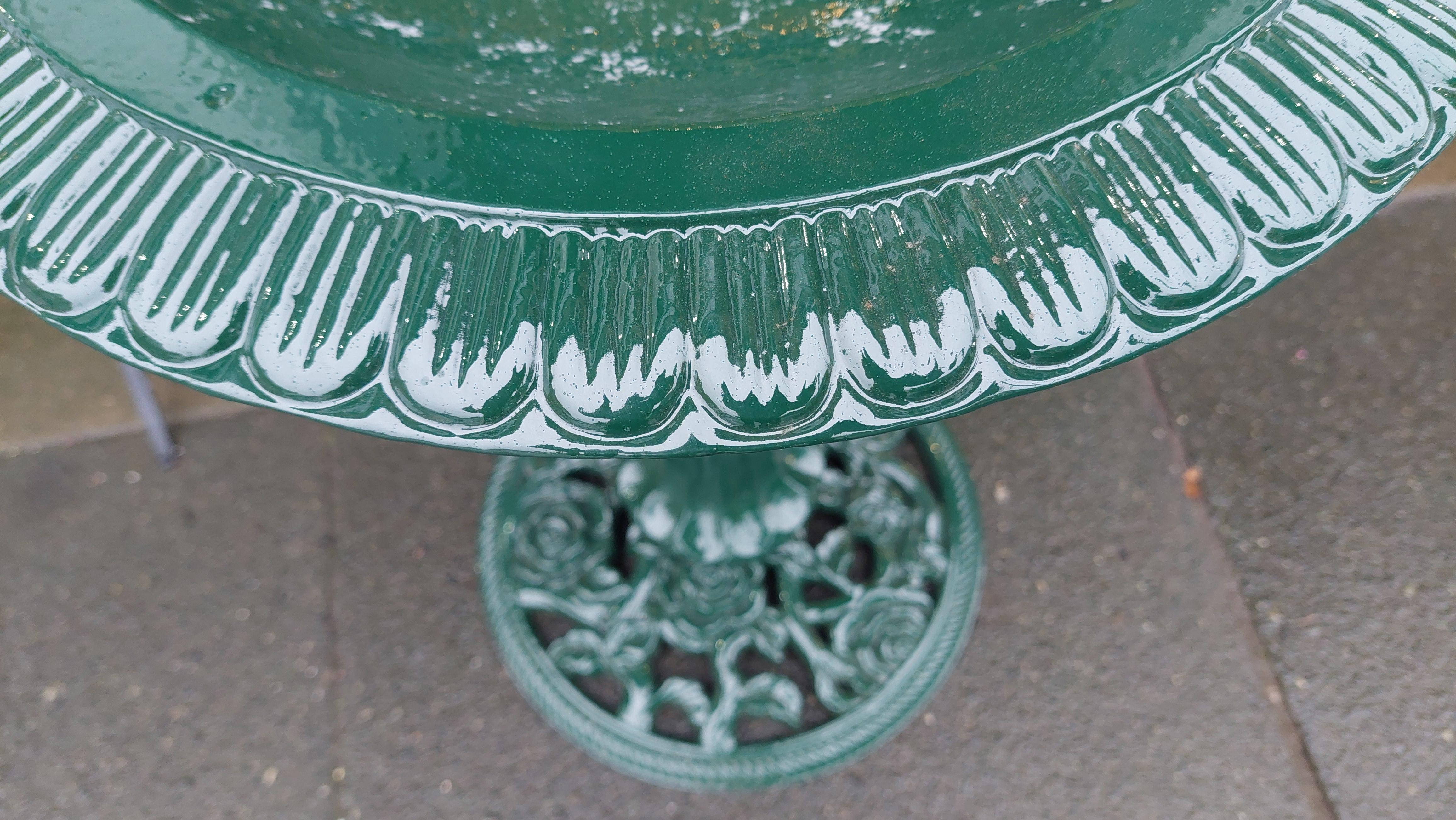 20th Century Early 20thC Cast-Iron Bird Bath