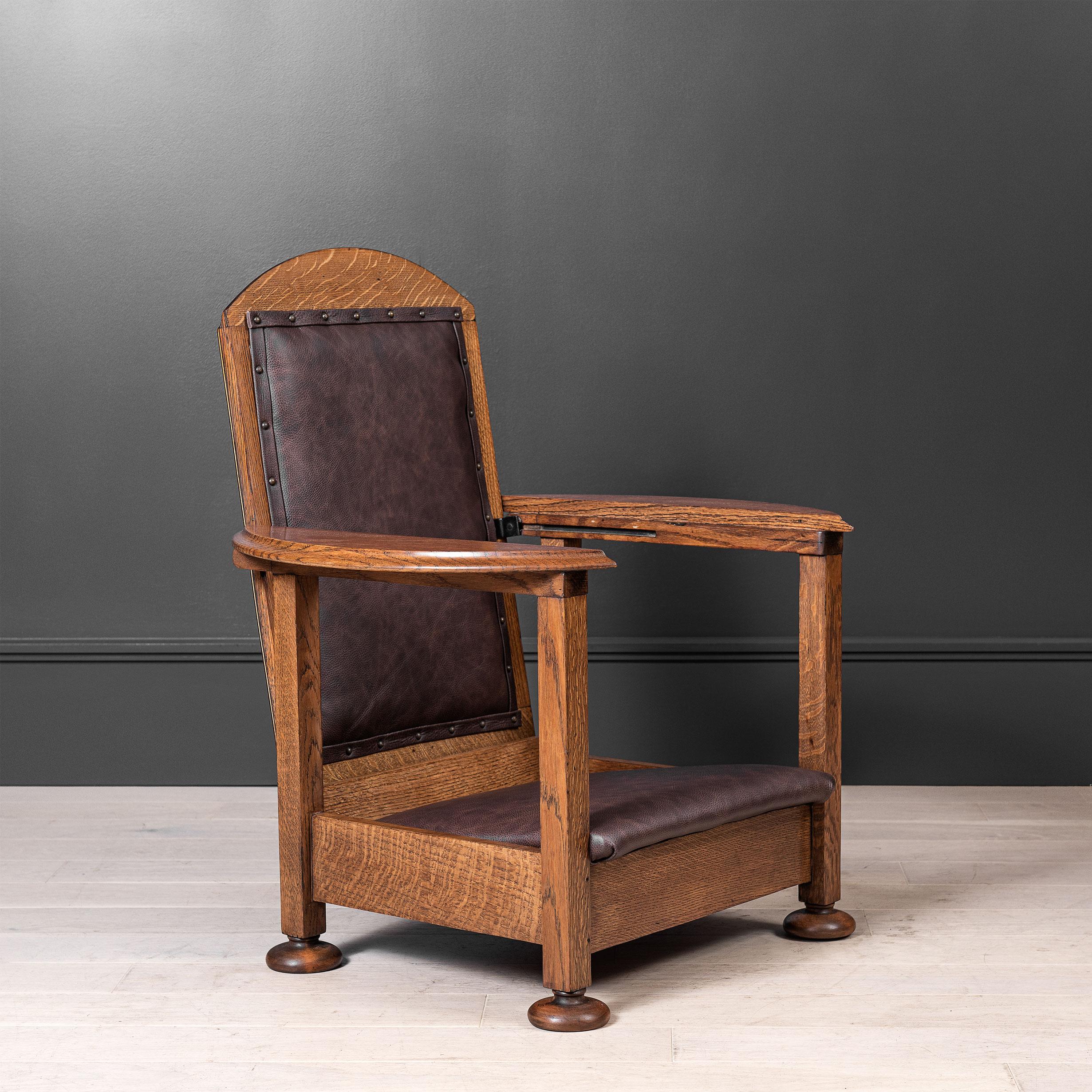 Leather Early 20thC English Oak Metamorphic Chair Table