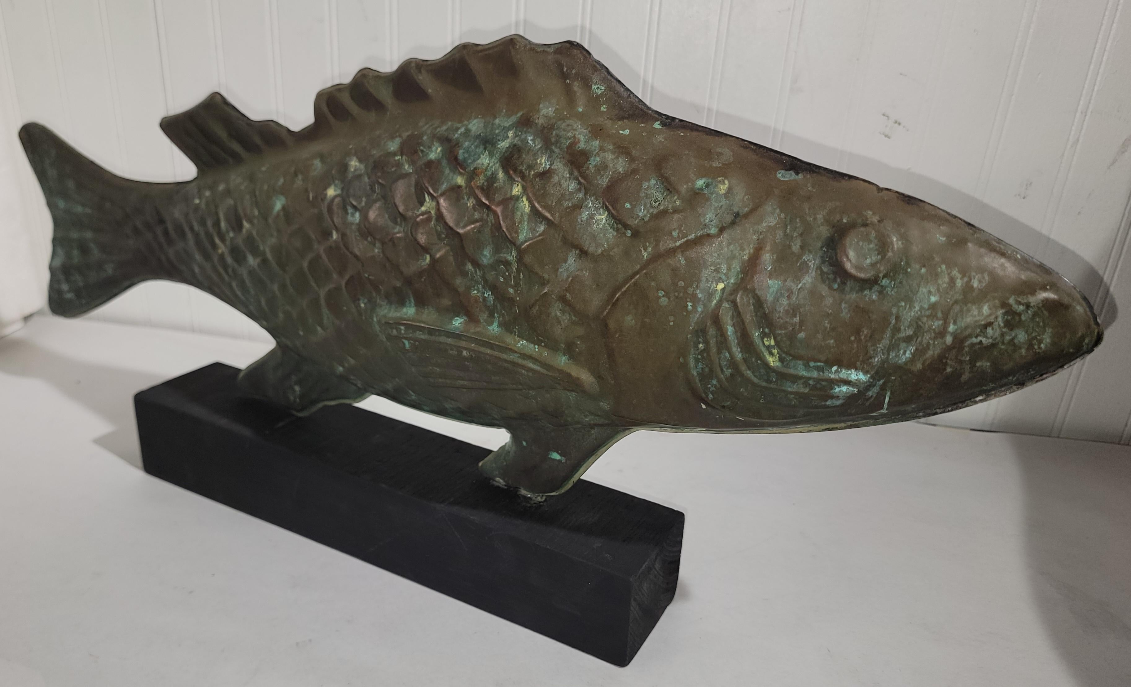 Adirondack Début du 20e siècle Girouette à poisson à corps entier en vente