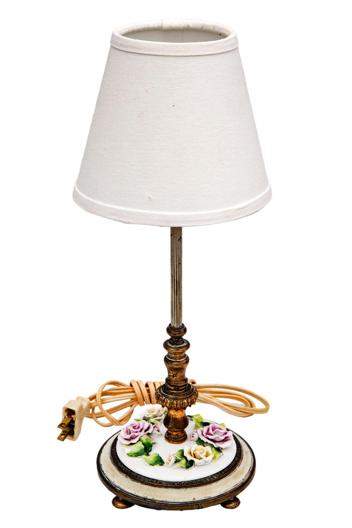 Hand-Crafted Early 20thC German Brass Va6gnity Lamps/Porcelain Flowers; a pair For Sale