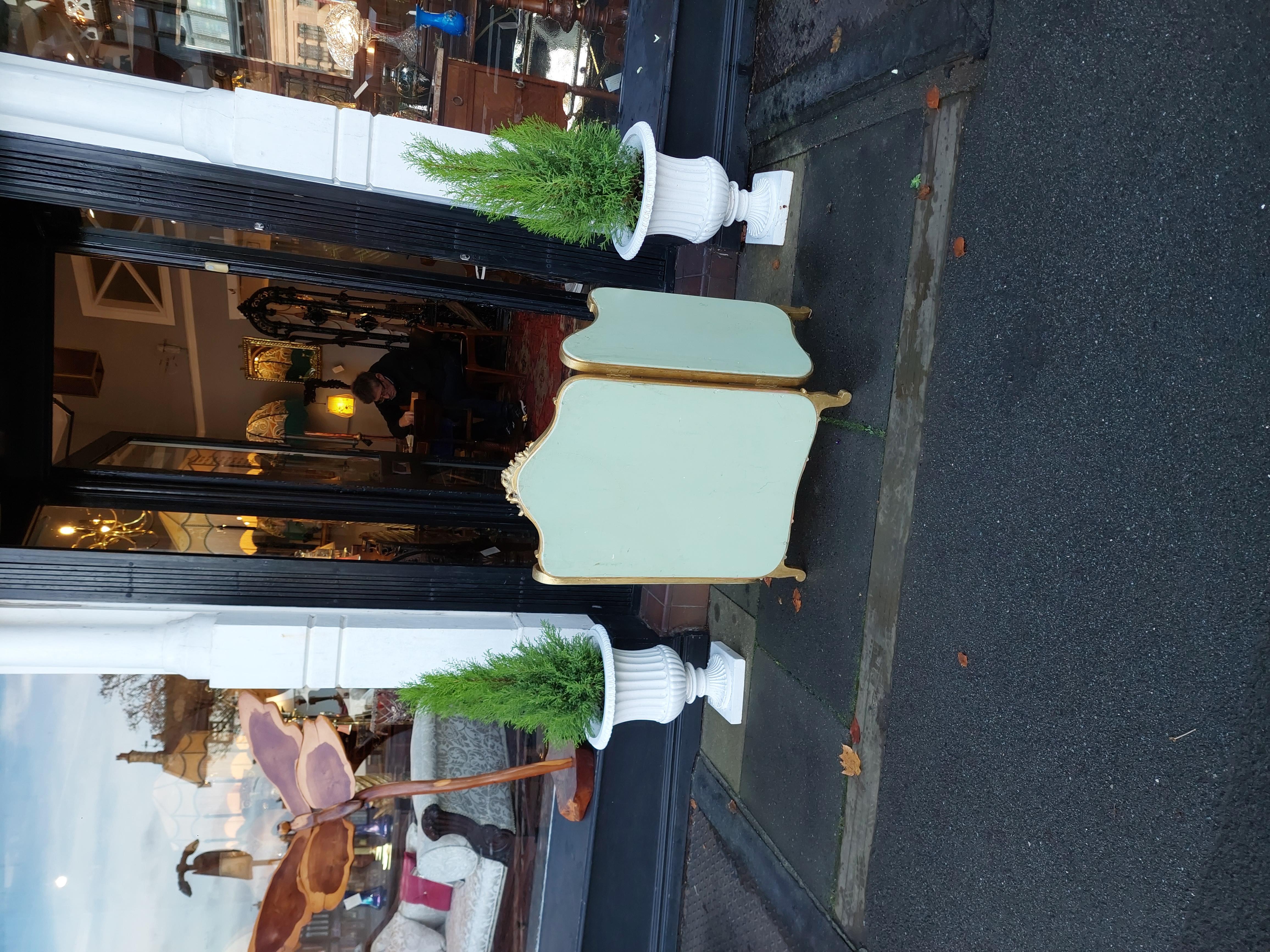 Early 20thC Gilt Folding Triple Dressing Table Mirror For Sale 7