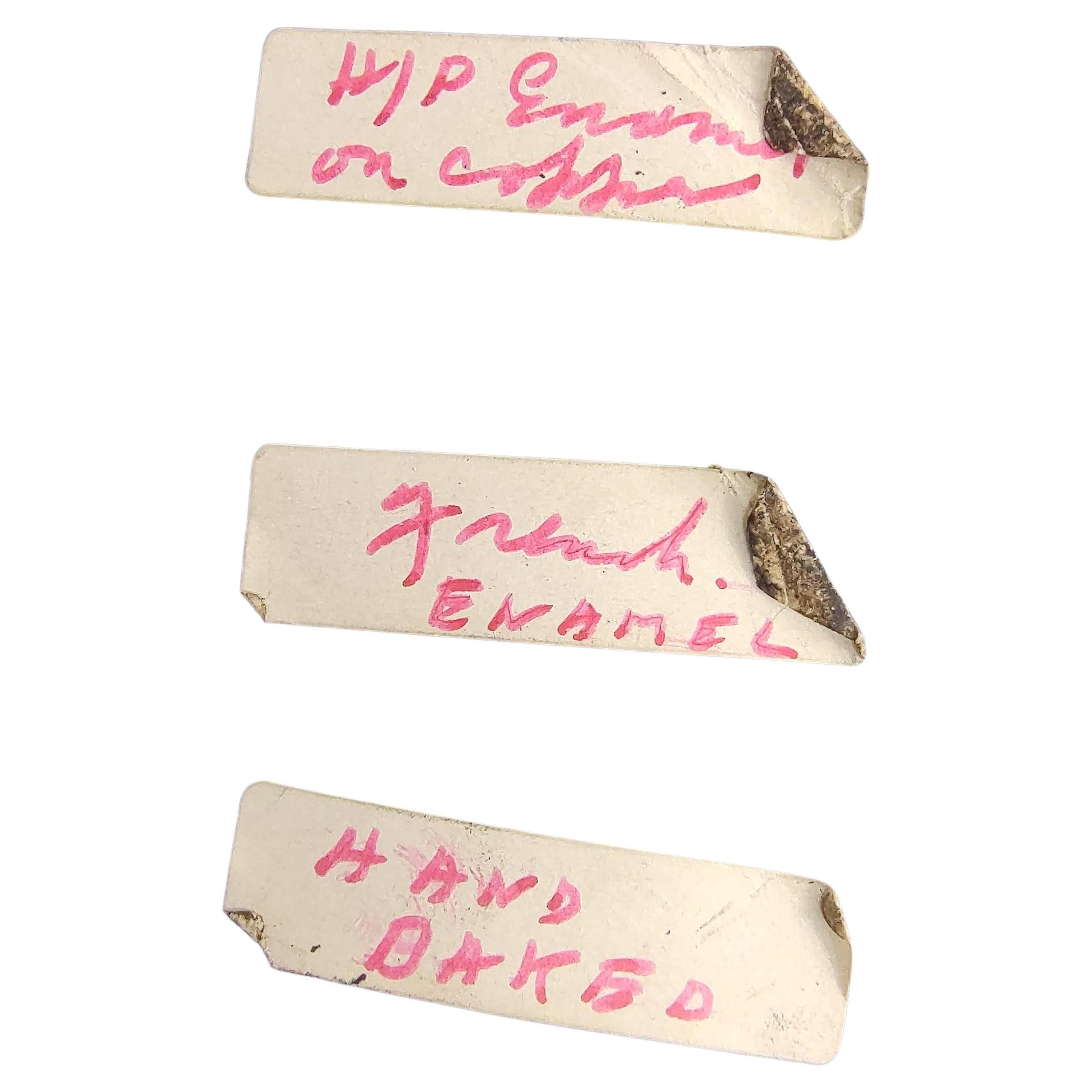Handbemalte Emaille auf Kupfer Limoges Frankreich des Künstlers E. Carmona, frühes 20. Jahrhunderts (Französische Provence) im Angebot