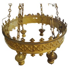 Lámpara de teatro restaurada de estilo gótico de latón dorado de principios del siglo XX