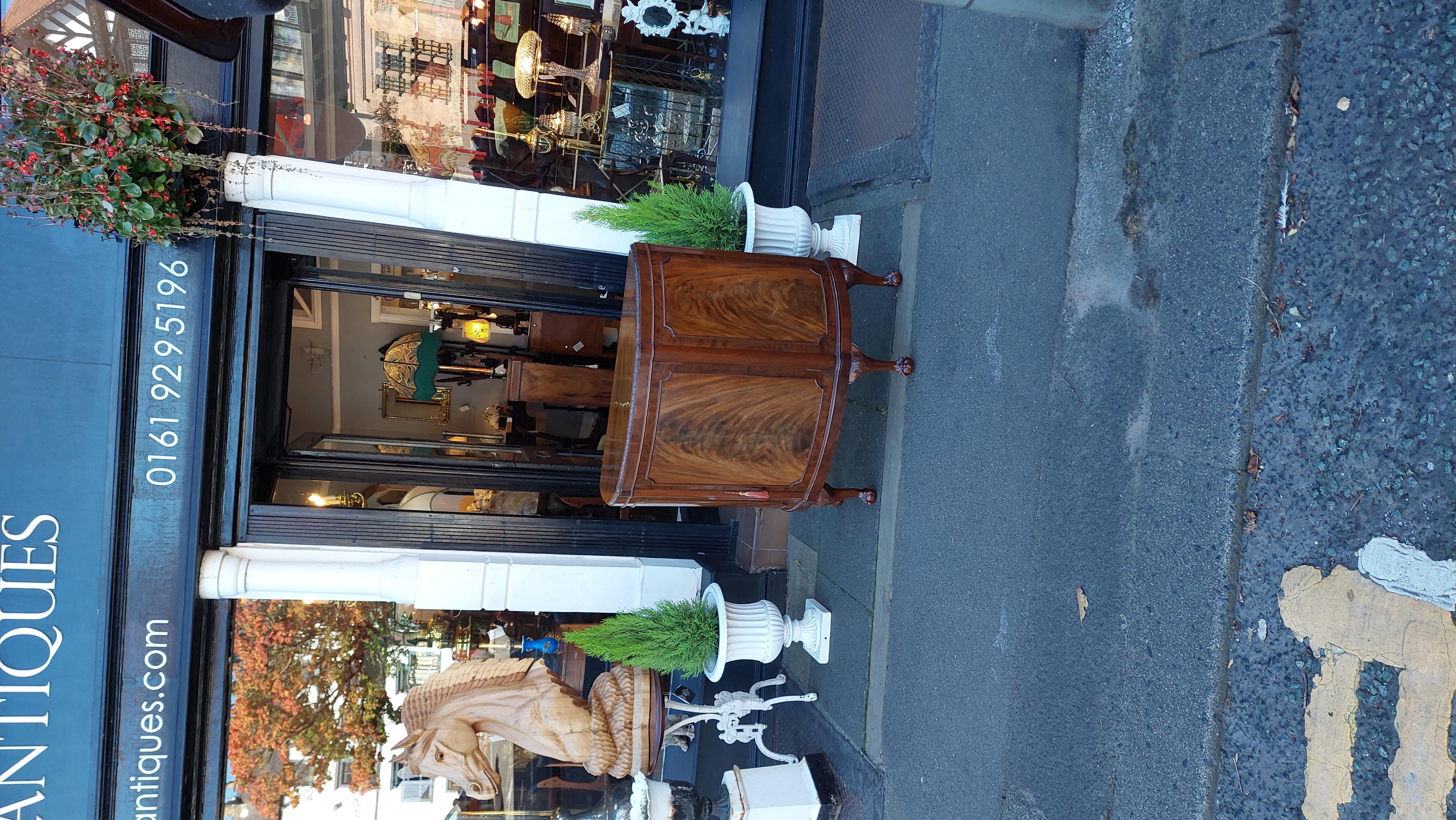 Chippendale Early 20thC Mahogany Bowfront Sideboard Drinks Cabinet For Sale