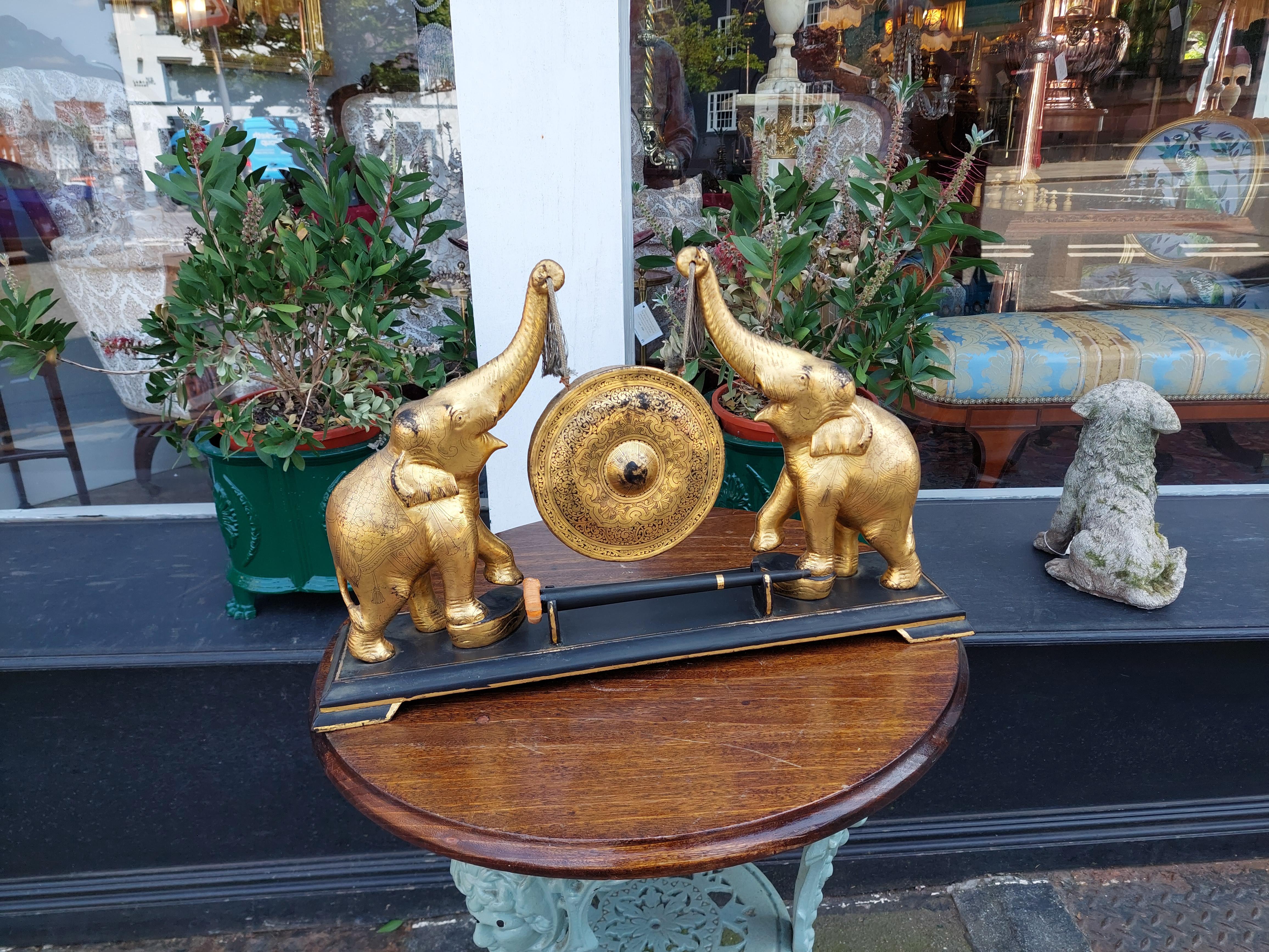 Early 20thC Oriental Brass & Hardwood Gong For Sale 5