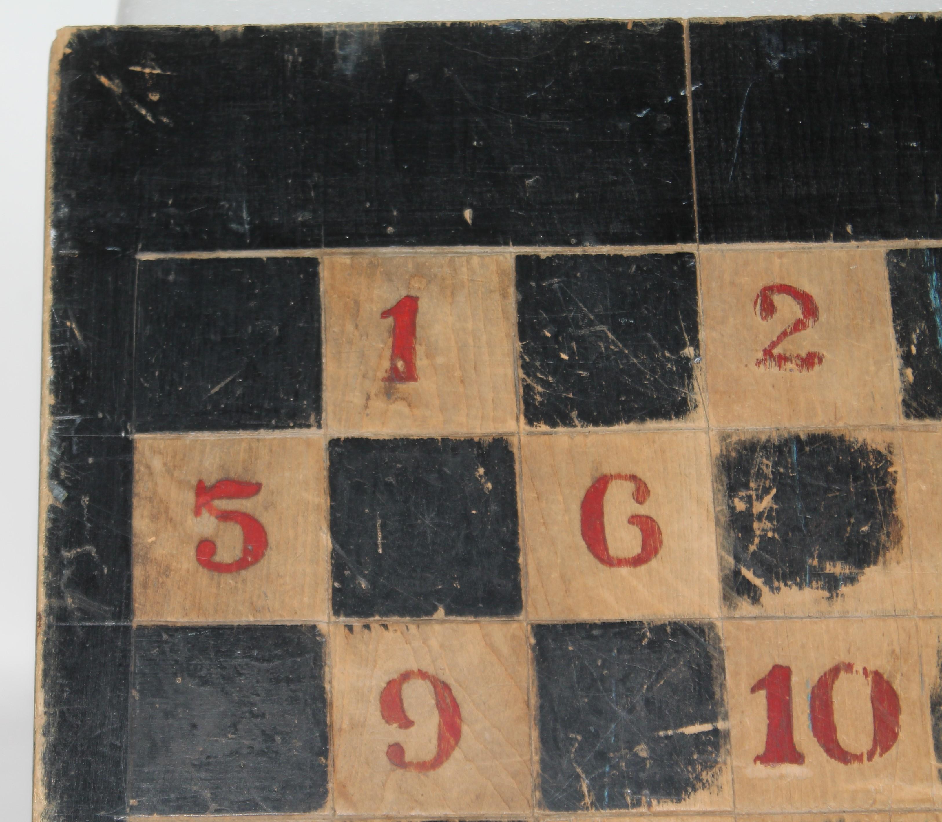 Early 20th Century Original Painted Game Board In Good Condition In Los Angeles, CA