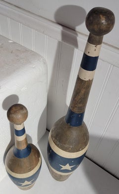 Early 20Thc Patriotic Blue Juggling Pins