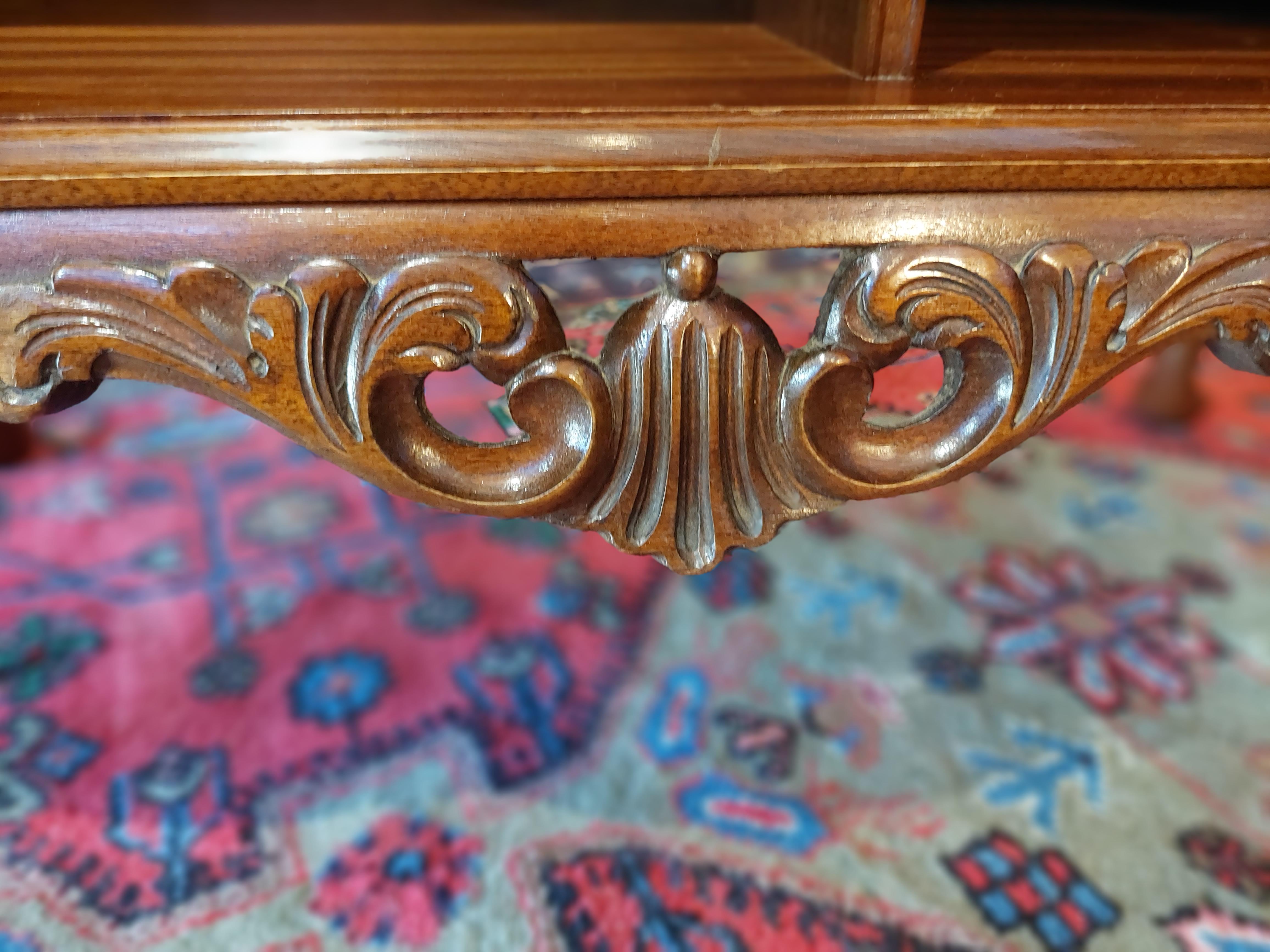 Early 20thC Queen Anne Style Mahogany Cocktail Cabinet 2
