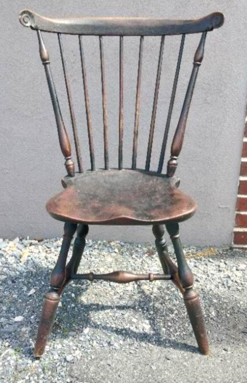 20ième siècle Début du 20e siècle Replicas de  Chaises Windsor à papillon du XVIIIe siècle en vente