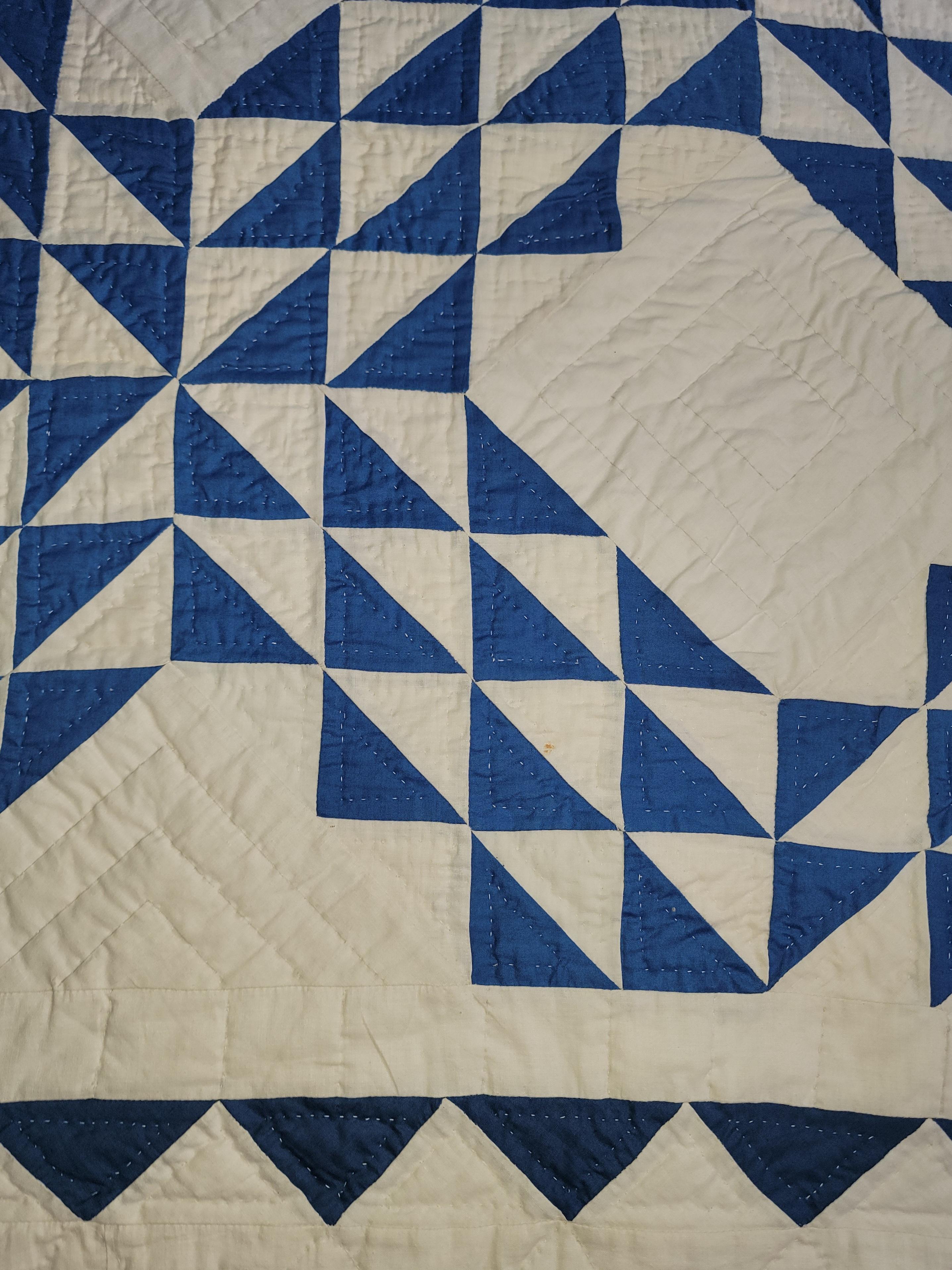 Early 20thc Robin Egg Blue Ocean Waves Quilt In Good Condition In Los Angeles, CA