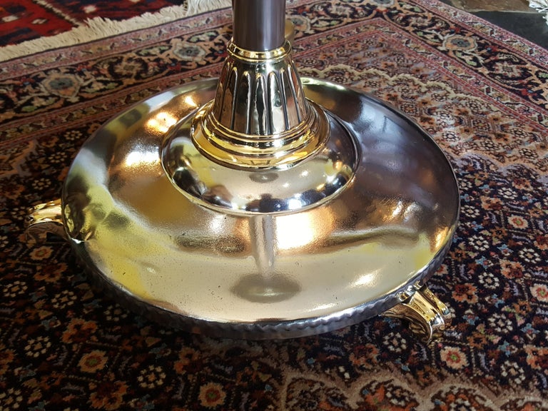 Early 20th Century Steel and Brass Standard Aladdin Oil Lamp For Sale