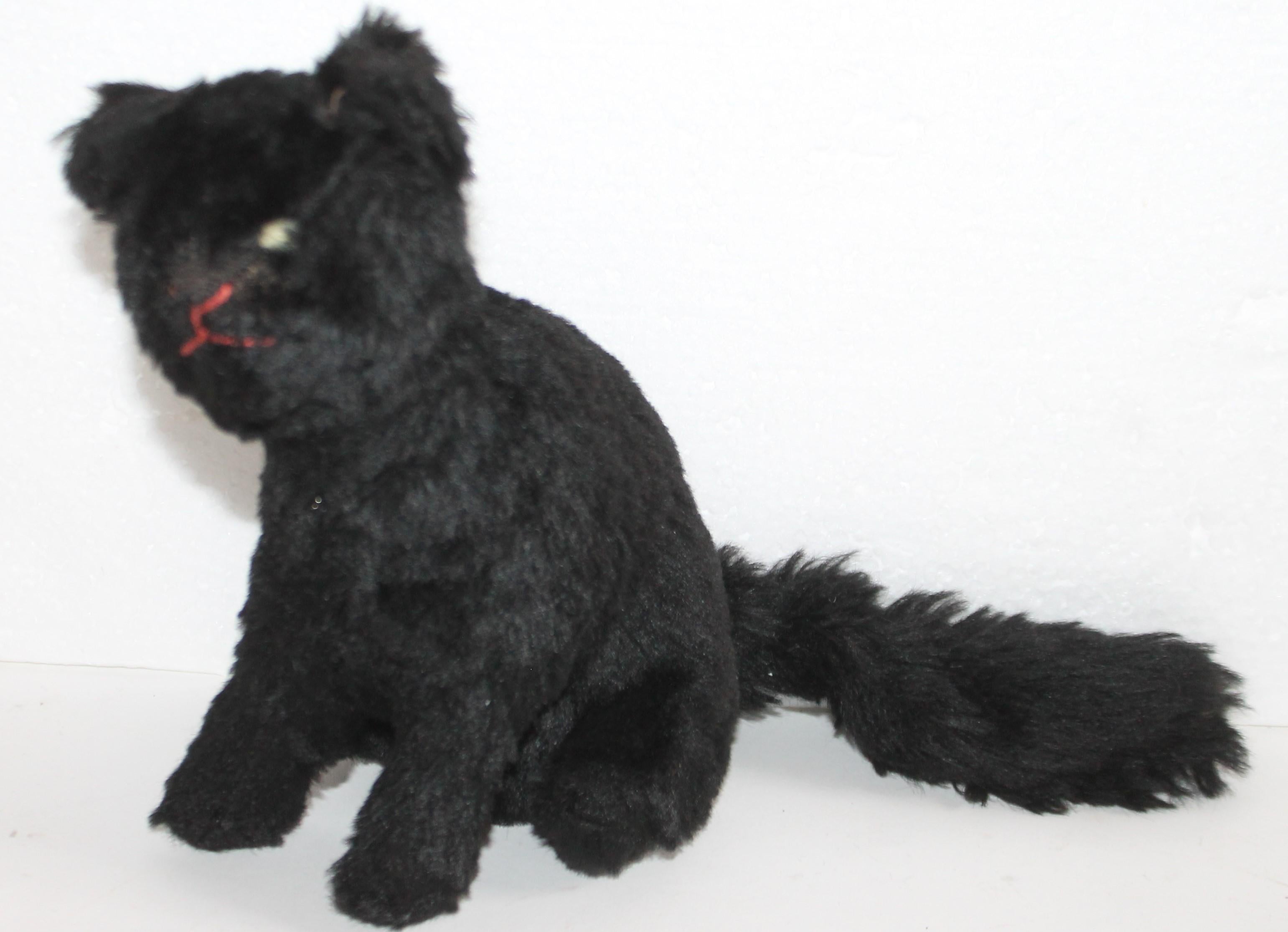 Folk Art Early 20th Century Straw Stuffed Black Cats