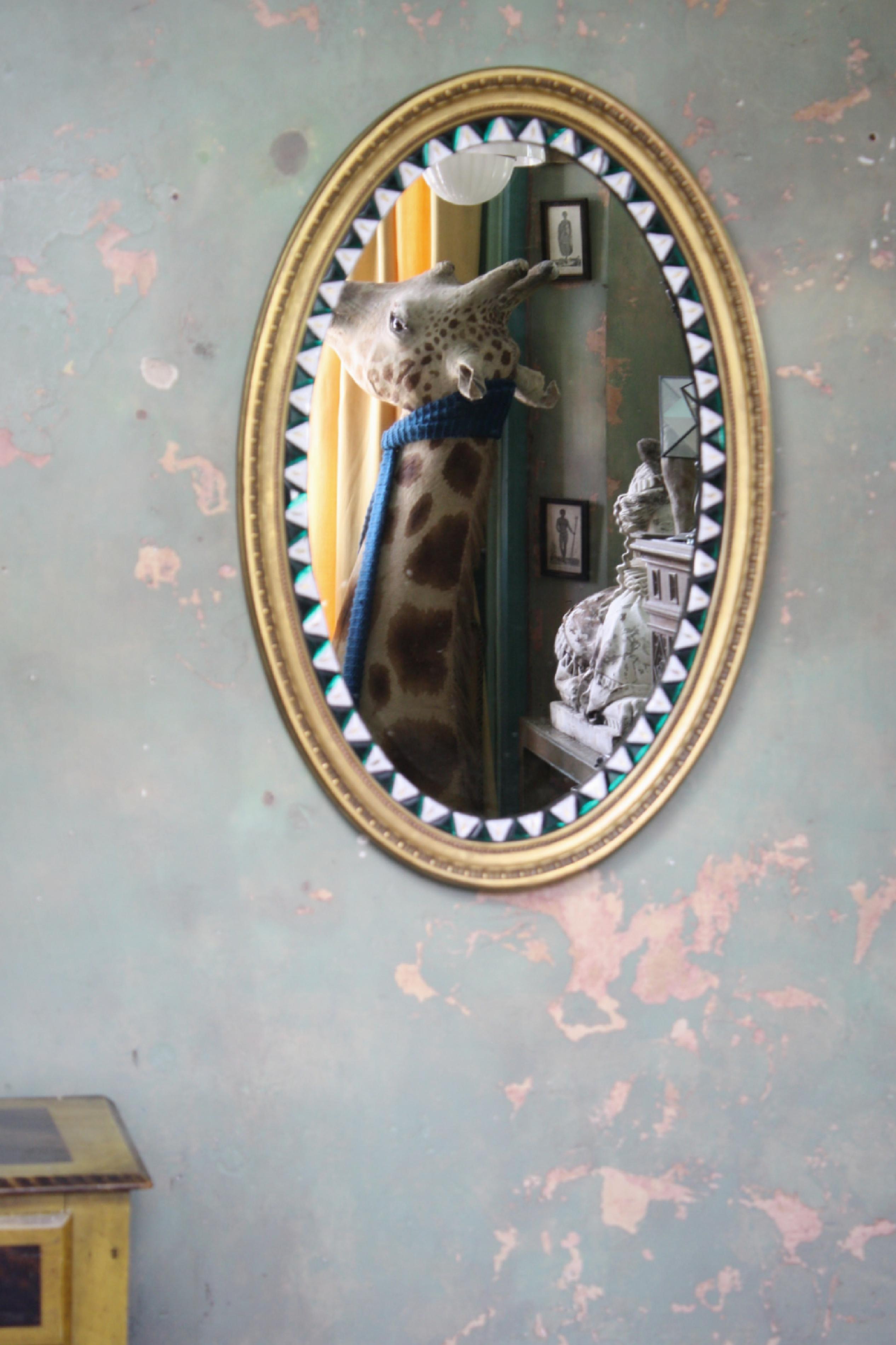 Early 20th Century Unusual Oval Irish Lozenger Green & Opaline Mirror Gilt Frame 4