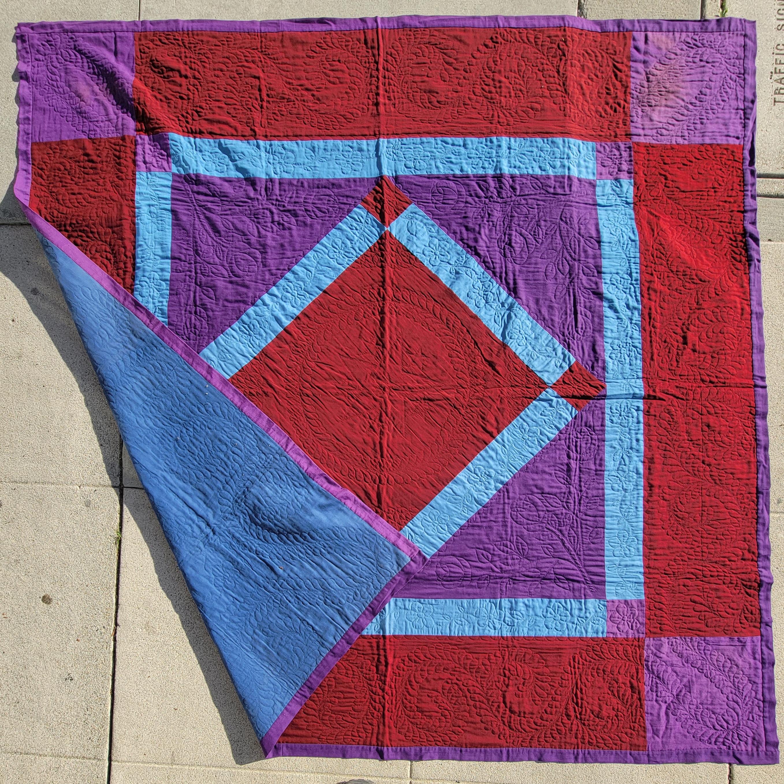 19th Century Early 20Thc Wool Amish Diamond In Square For Sale
