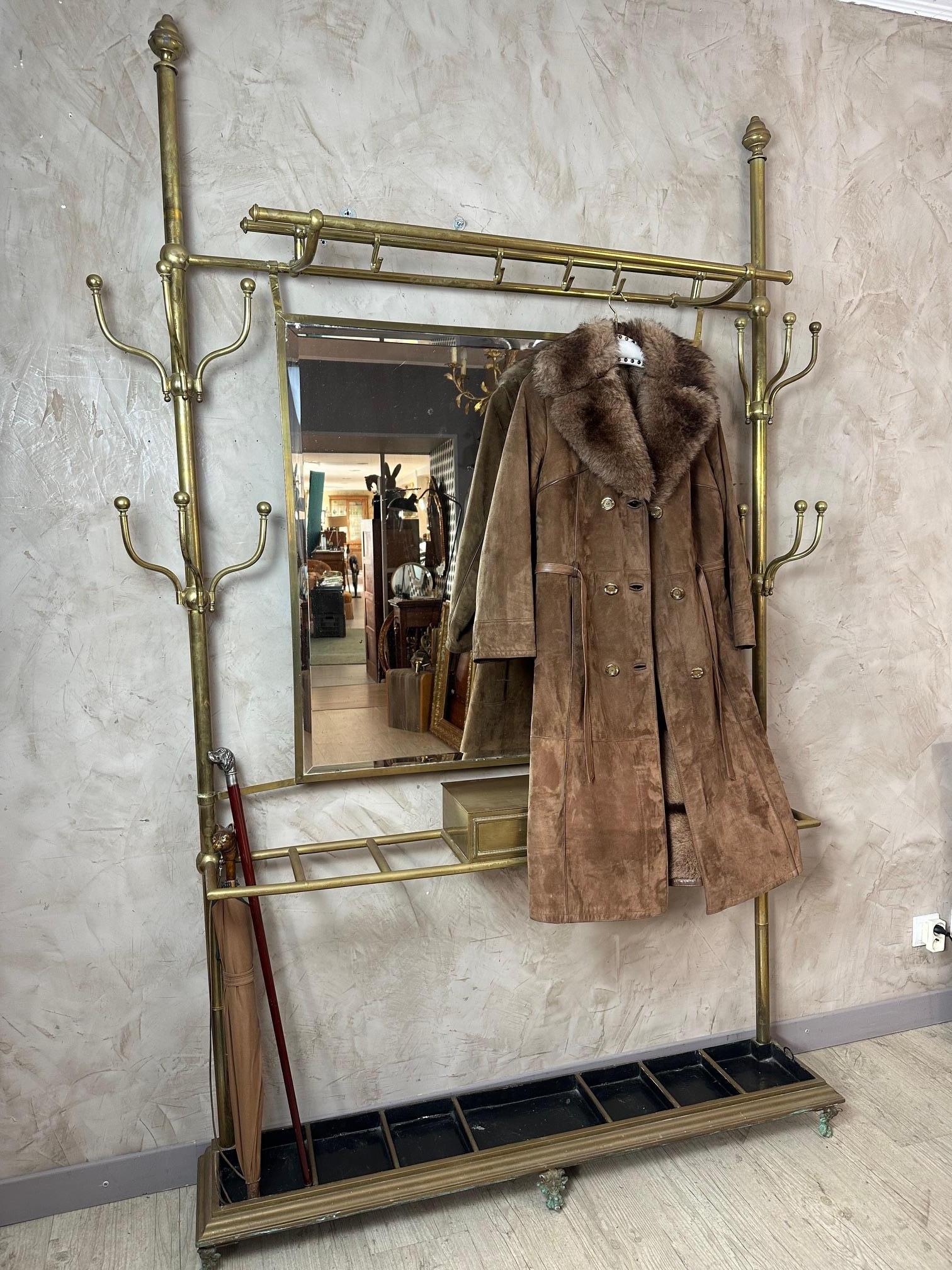 Appendiabiti francese in ottone e specchio dei primi anni '20, 1900 in vendita 9