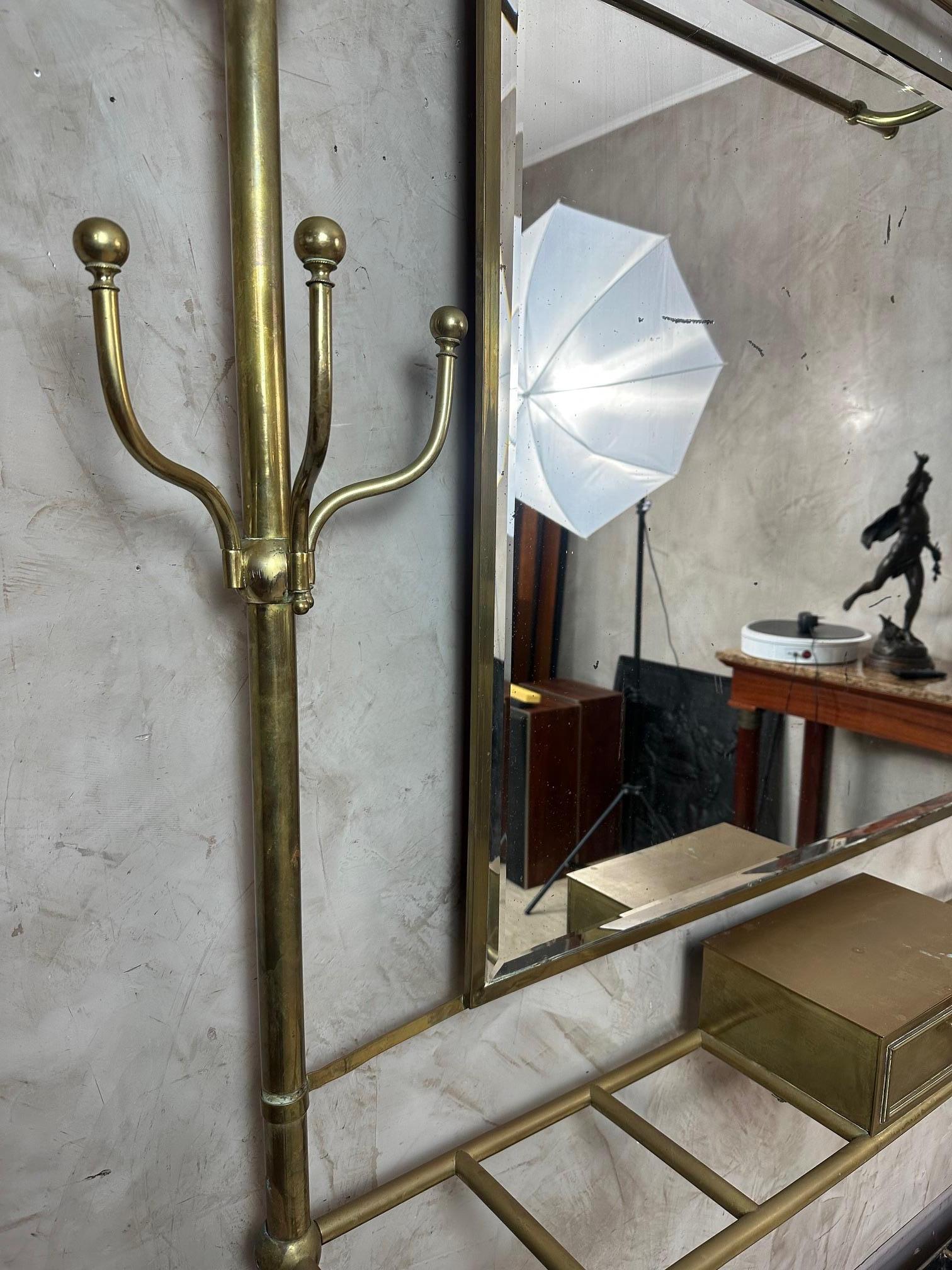 Appendiabiti francese in ottone e specchio dei primi anni '20, 1900 In condizioni buone in vendita a LEGNY, FR