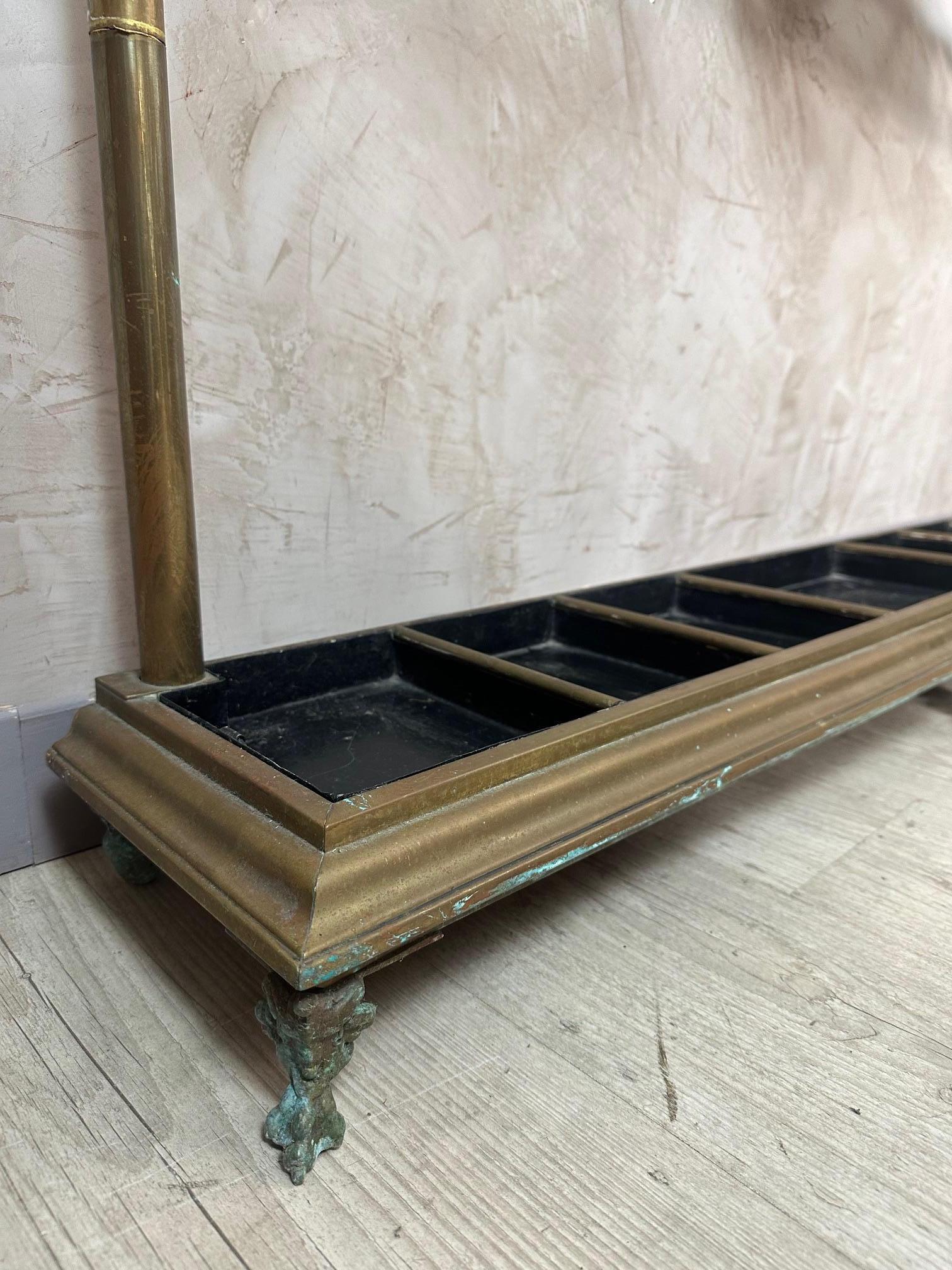 XX secolo Appendiabiti francese in ottone e specchio dei primi anni '20, 1900 in vendita