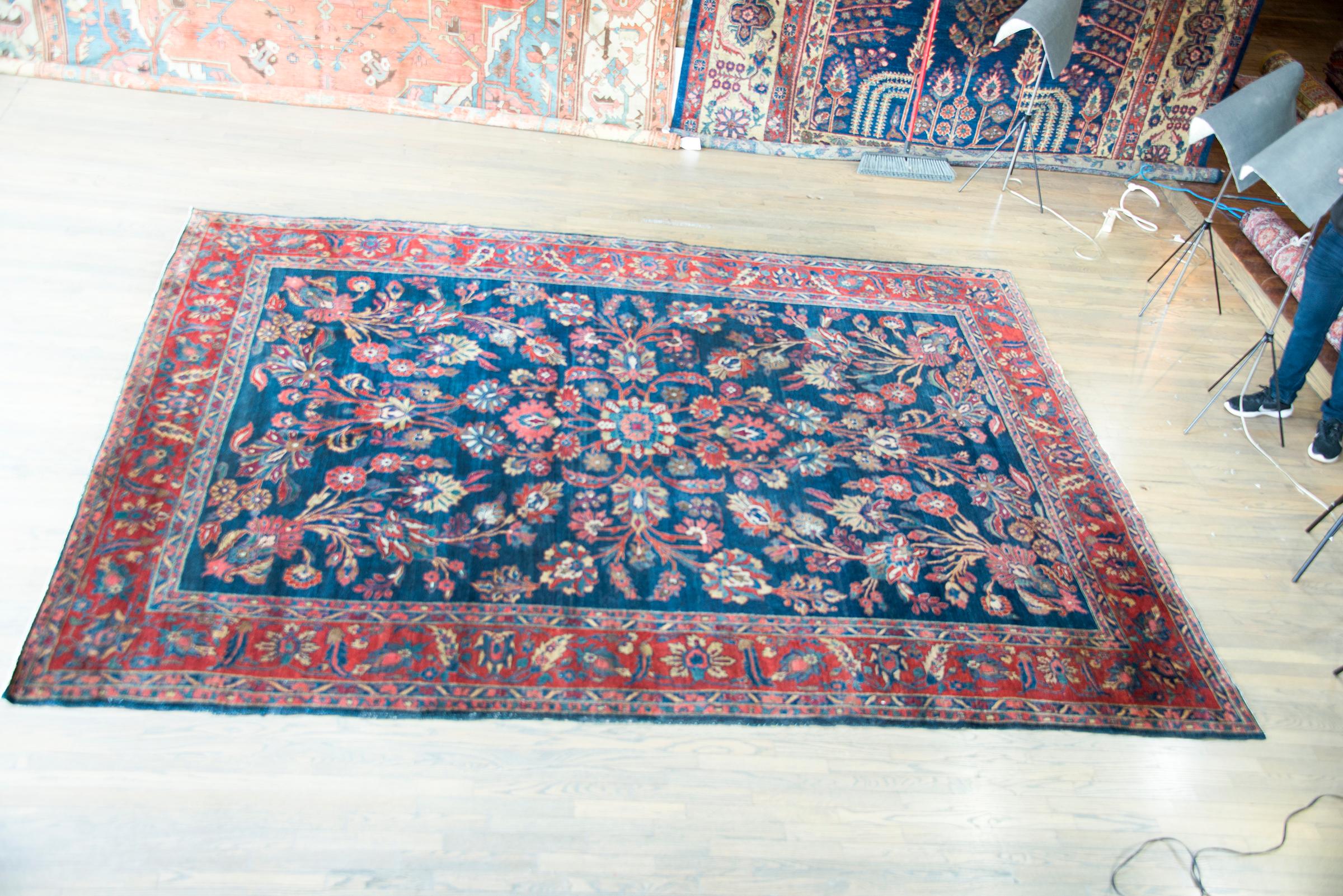 Early 20ty Century Persian Mohajeran Rug For Sale 8