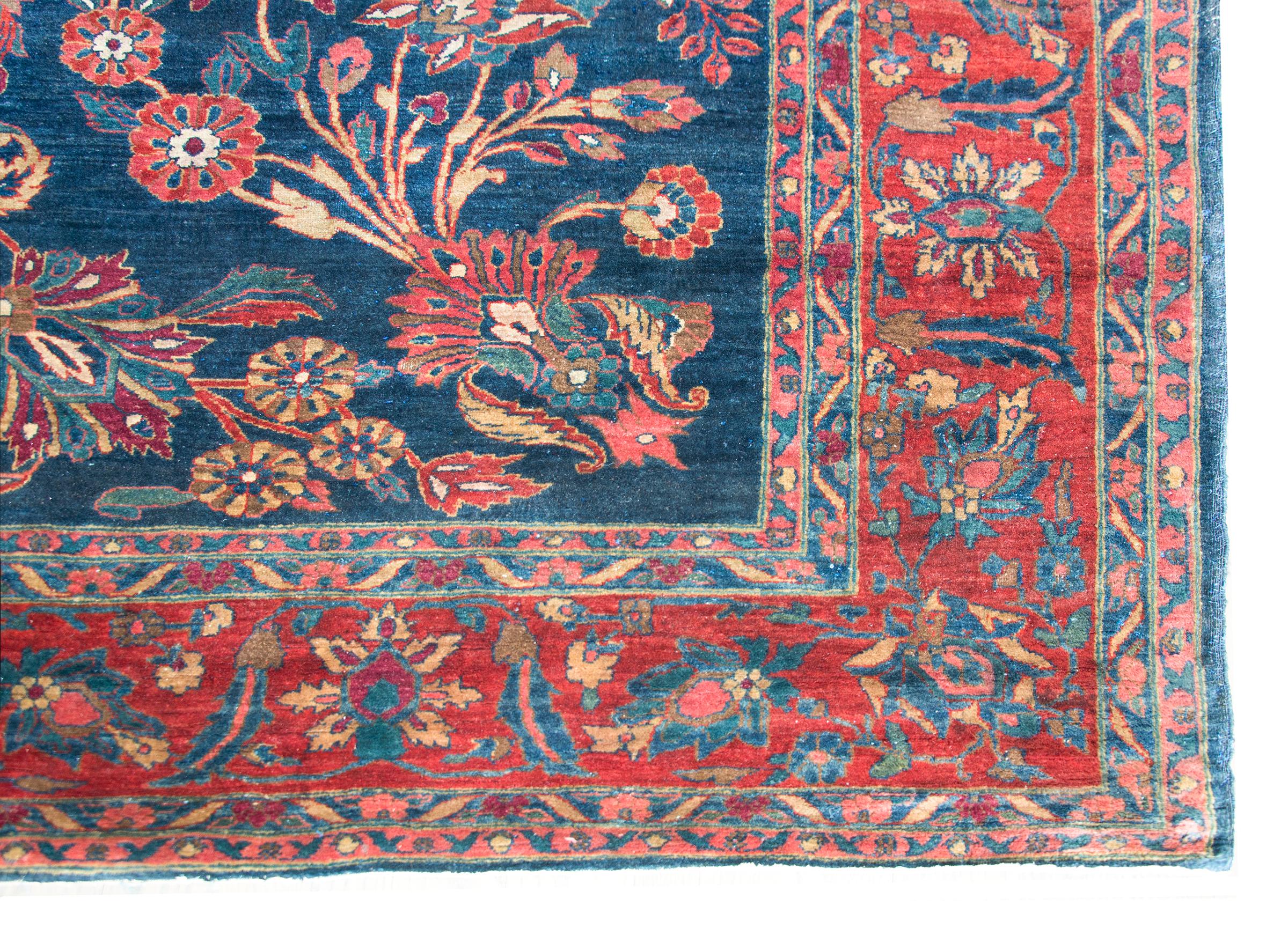 Wool Early 20ty Century Persian Mohajeran Rug For Sale