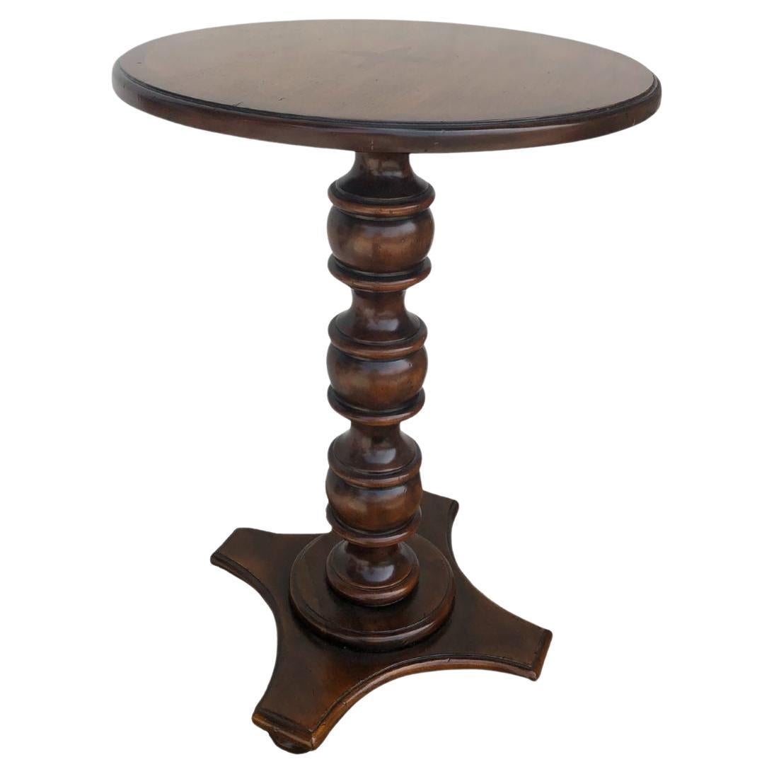 Early 21st Century Fauld Turned Pedestal Accent Table For Sale at 1stDibs