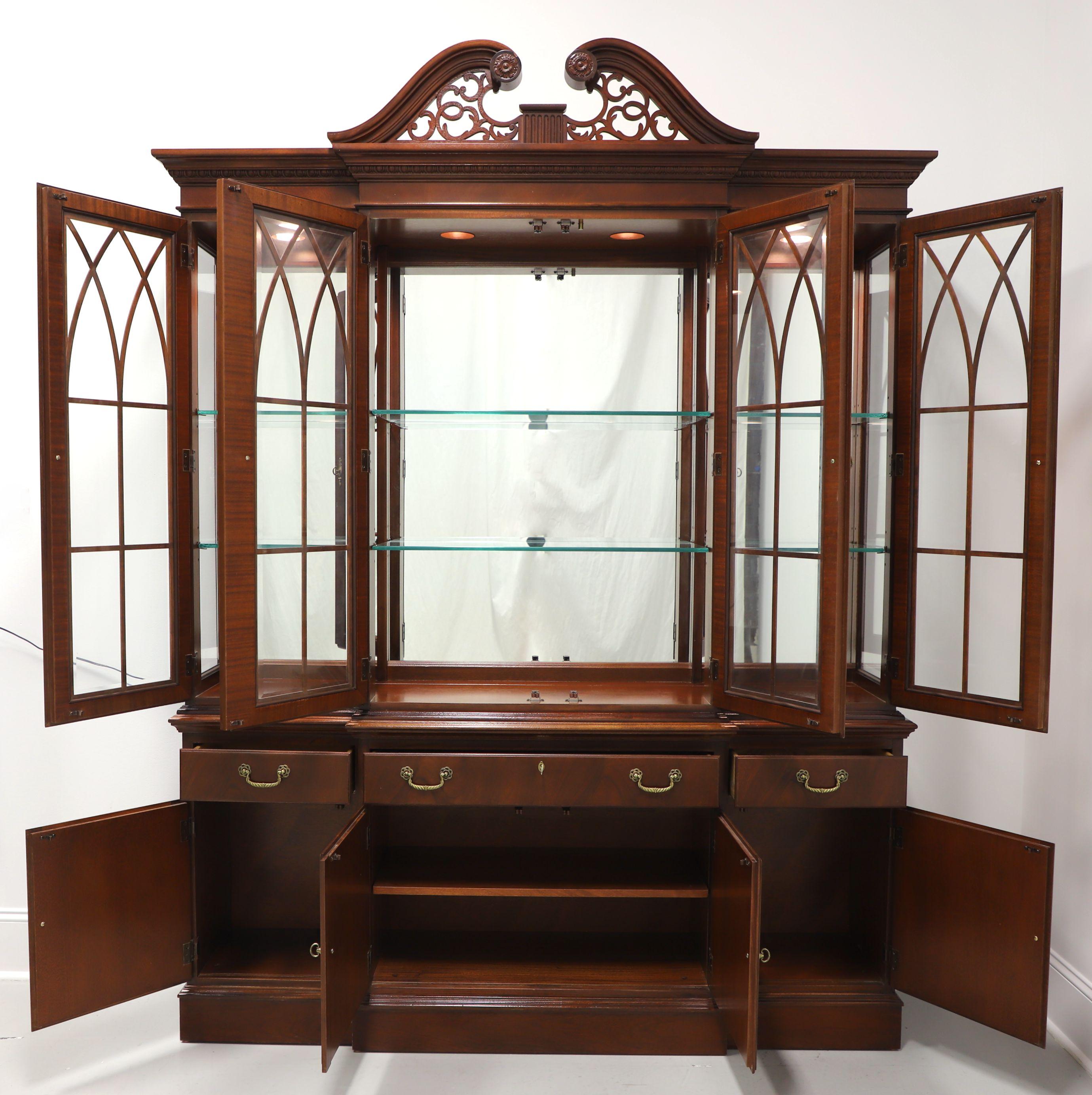 Contemporary Early 21st Century Inlaid Mahogany Chippendale Breakfront China Cabinet For Sale